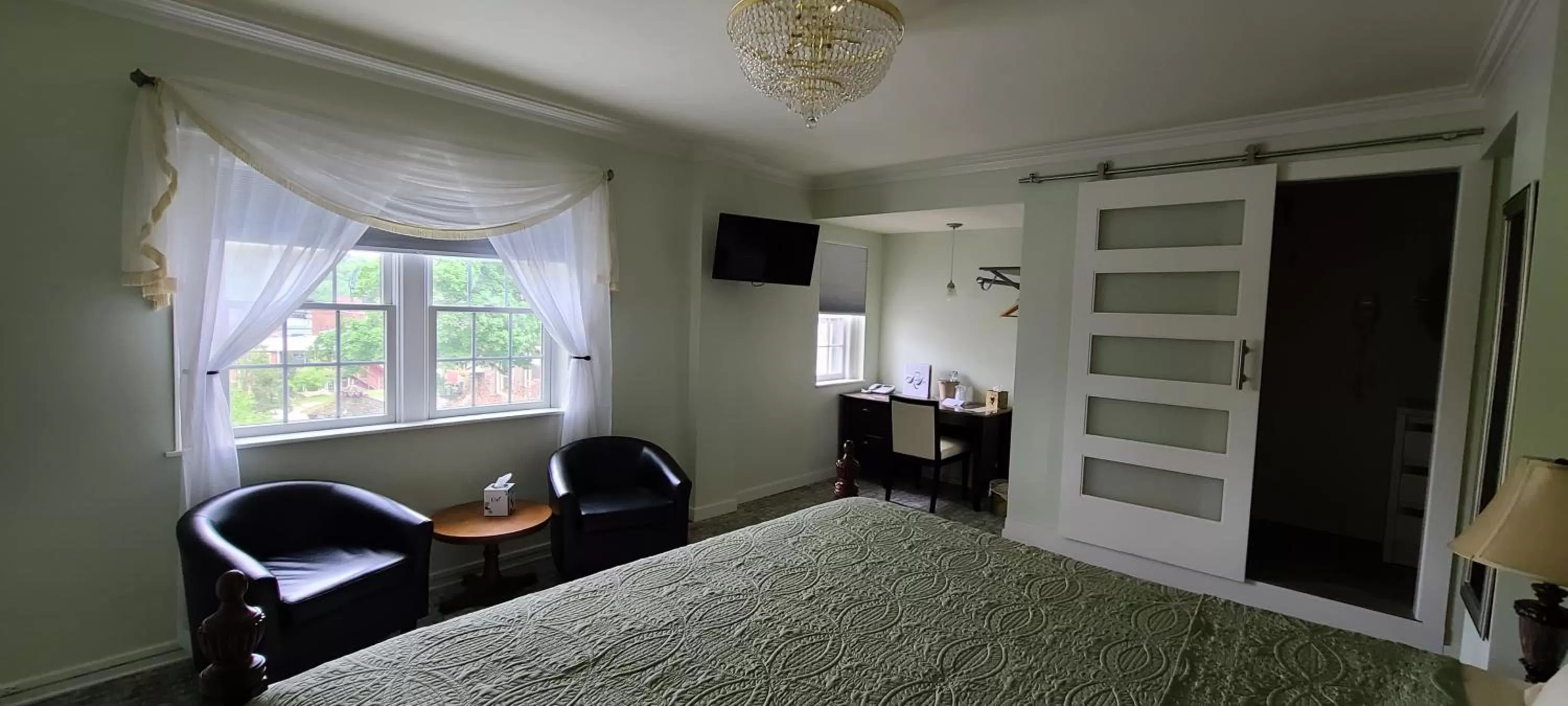 Seating Area in Lowell Inn