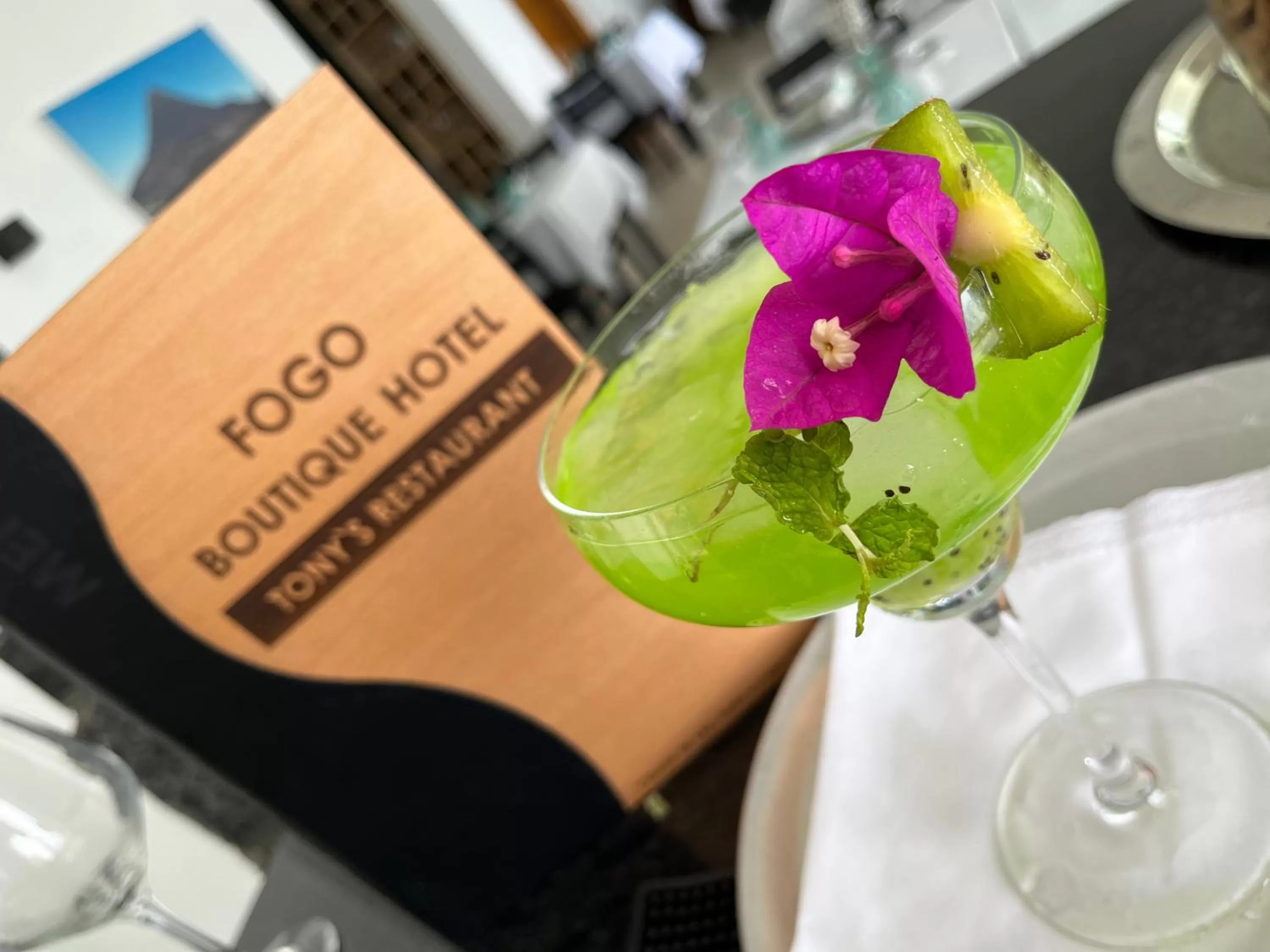 Restaurant/places to eat in Fogo Boutique Hotel