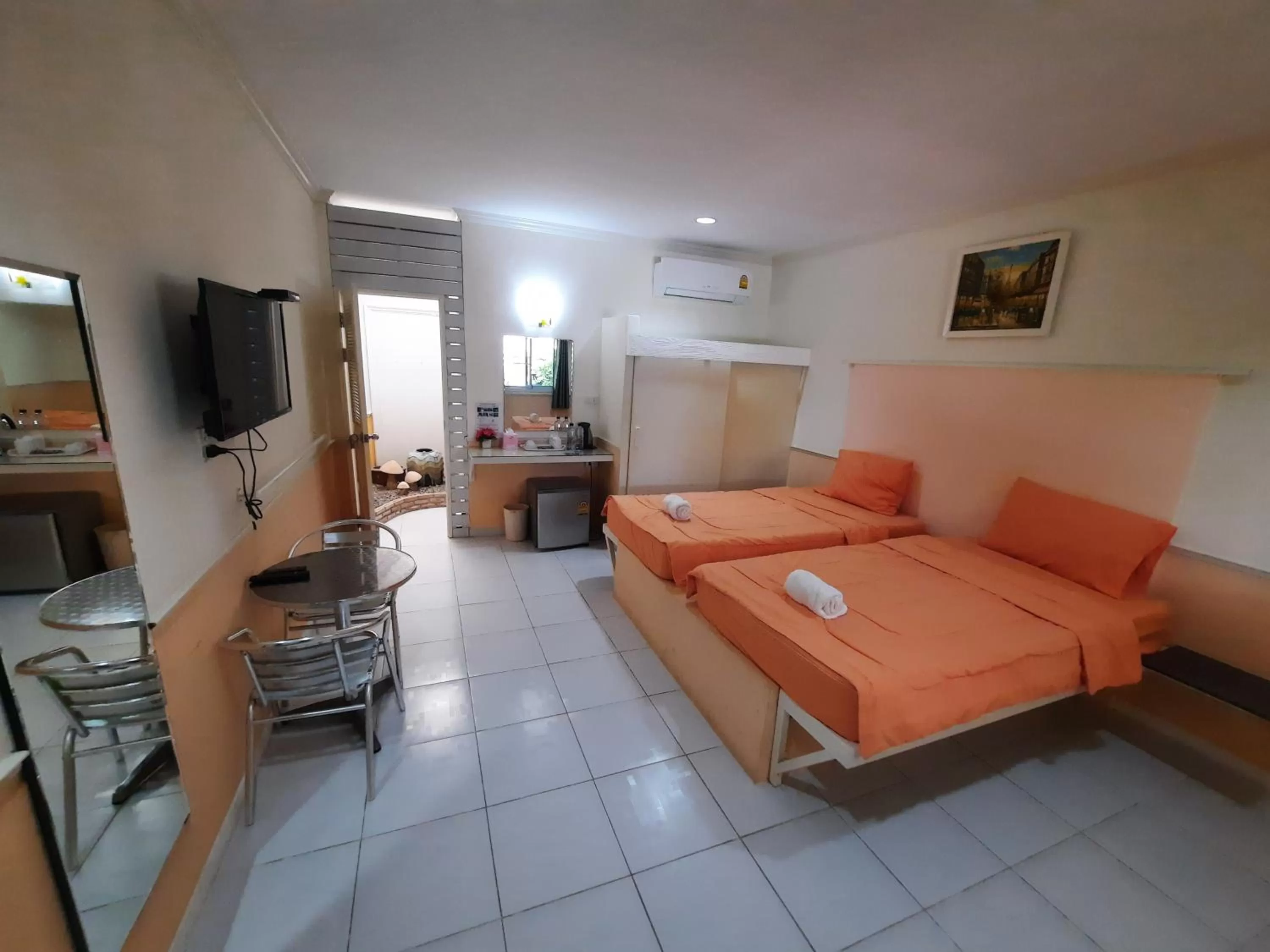 Bed in Fancy Carp Resort