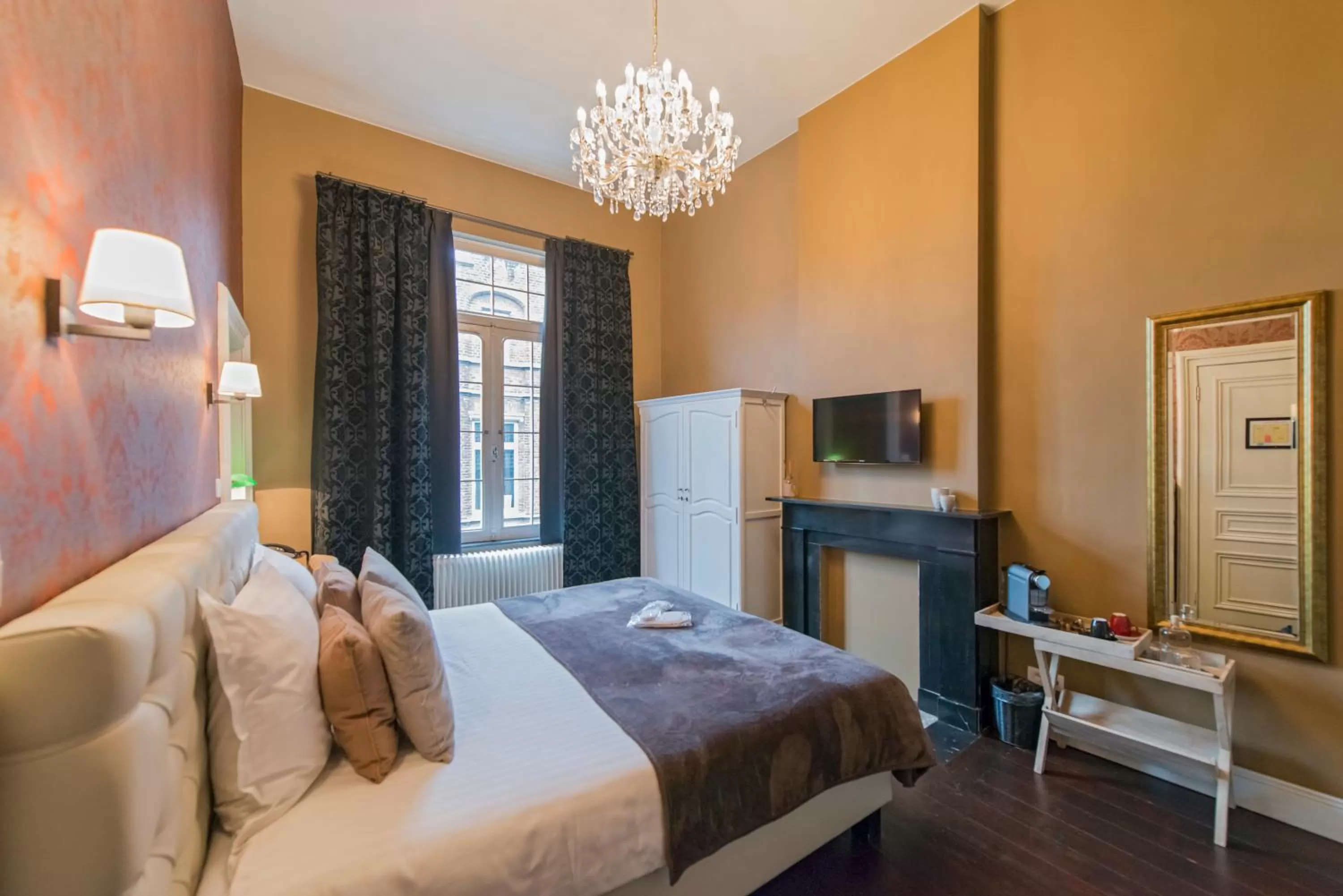 Day, Bed in Boutique Hotel Huys van Steyns