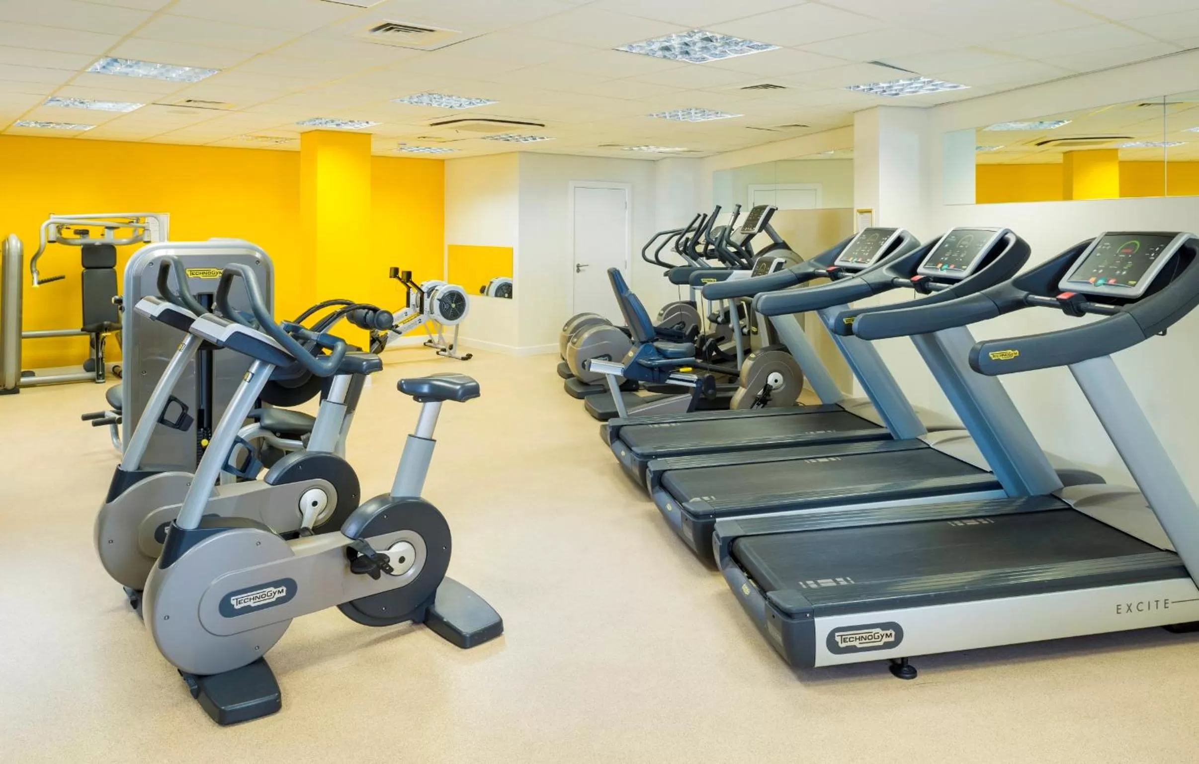 Fitness centre/facilities in Park Inn by Radisson Palace