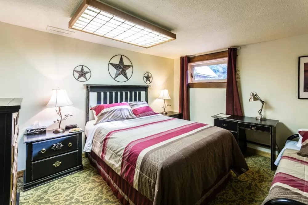 Bed in Rustlers Lodge