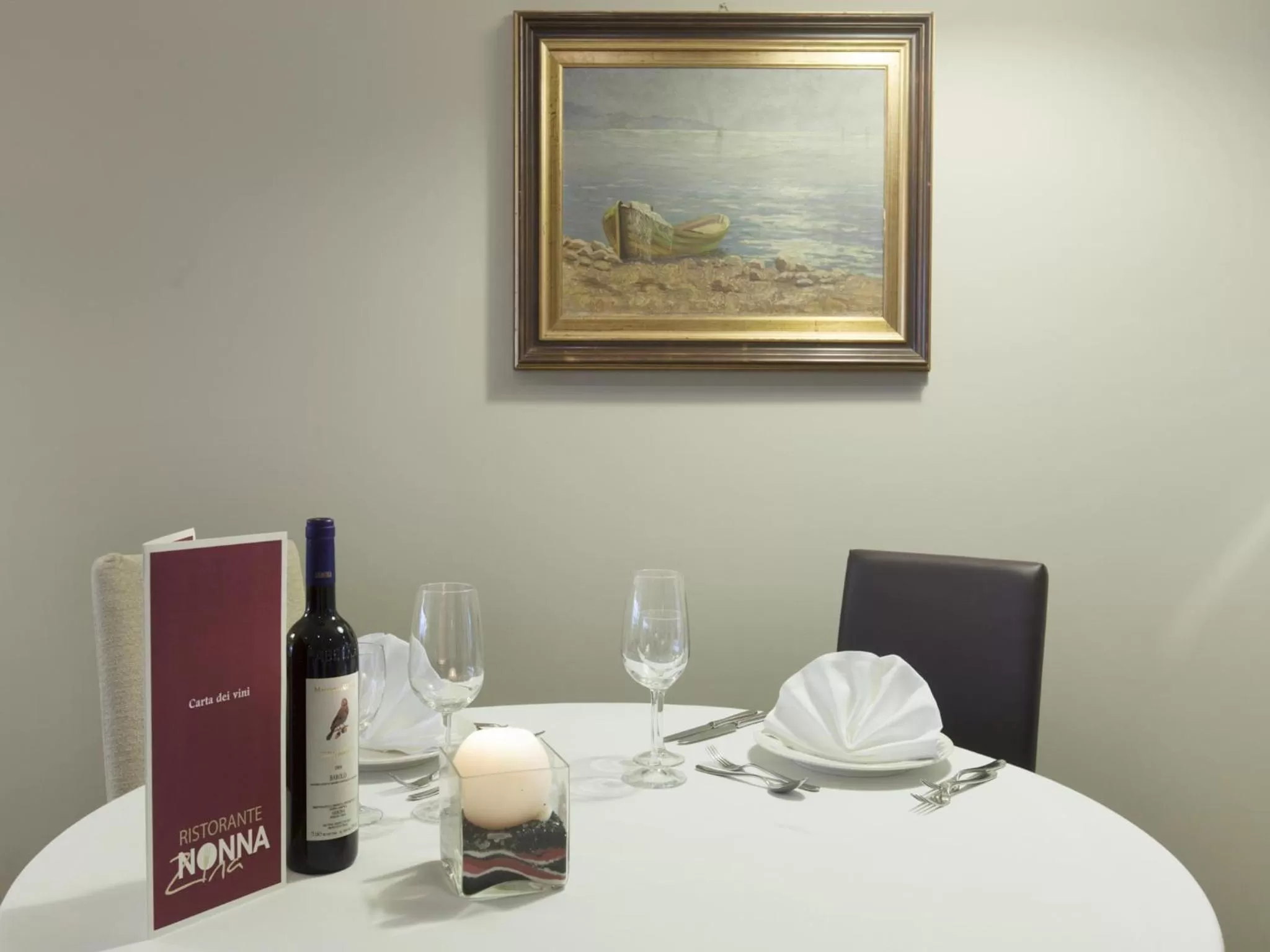 Restaurant/places to eat in Grand Hotel Mattei