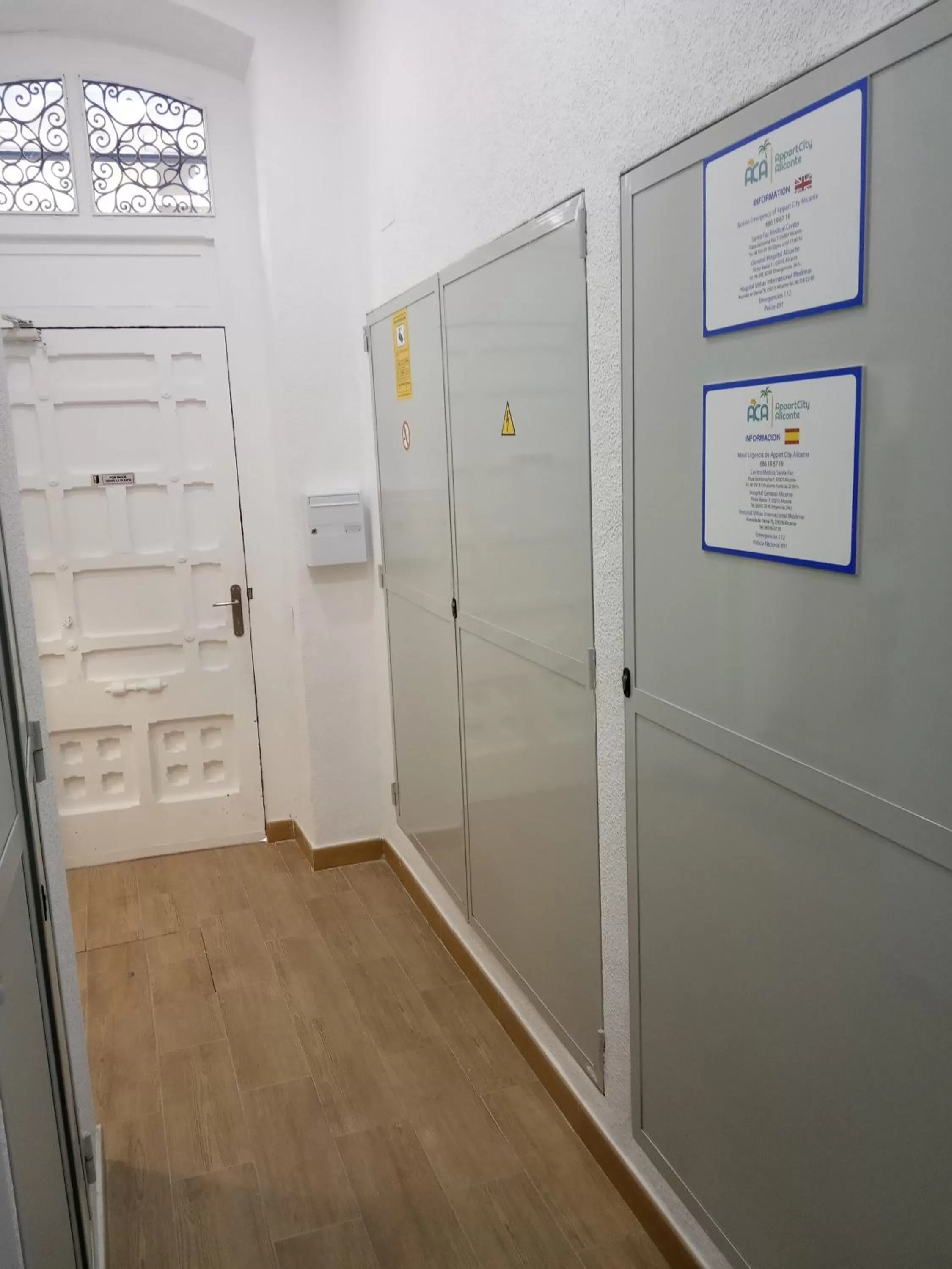 Property building in Alicante Center Apart