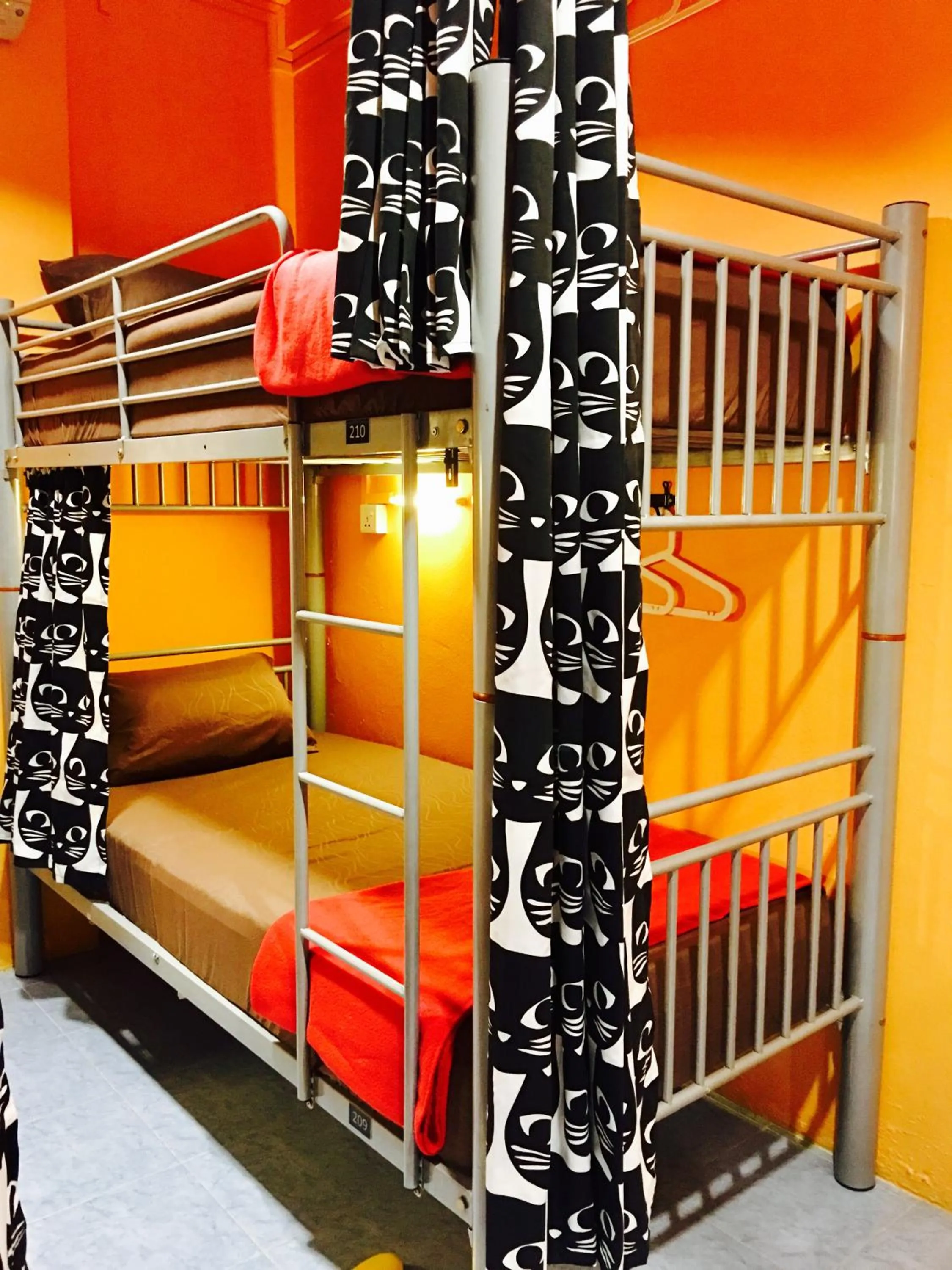 Bunk Bed in Century Service World