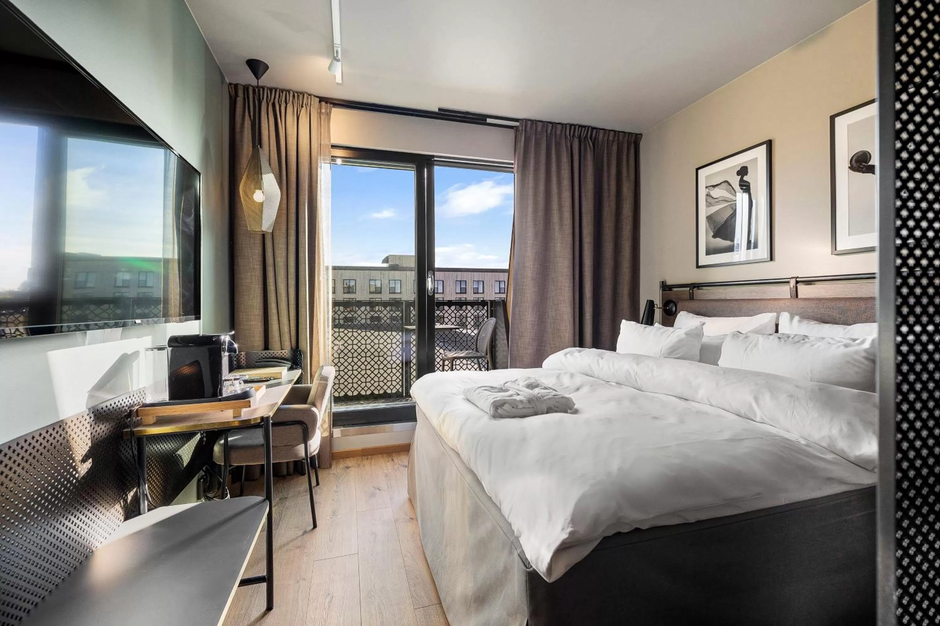 Bed in Lily Country Club