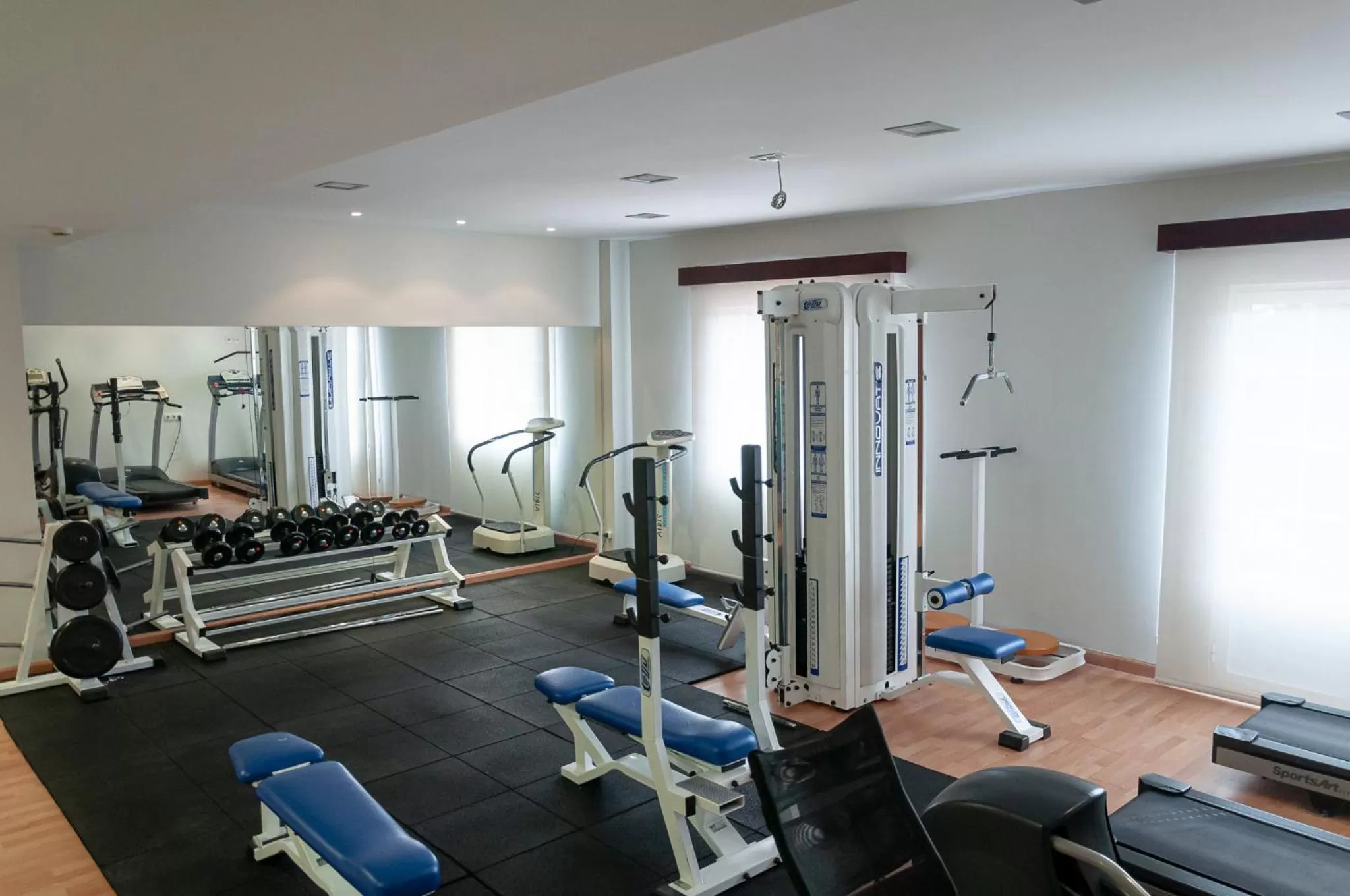 Fitness centre/facilities in ARVA Santiago León