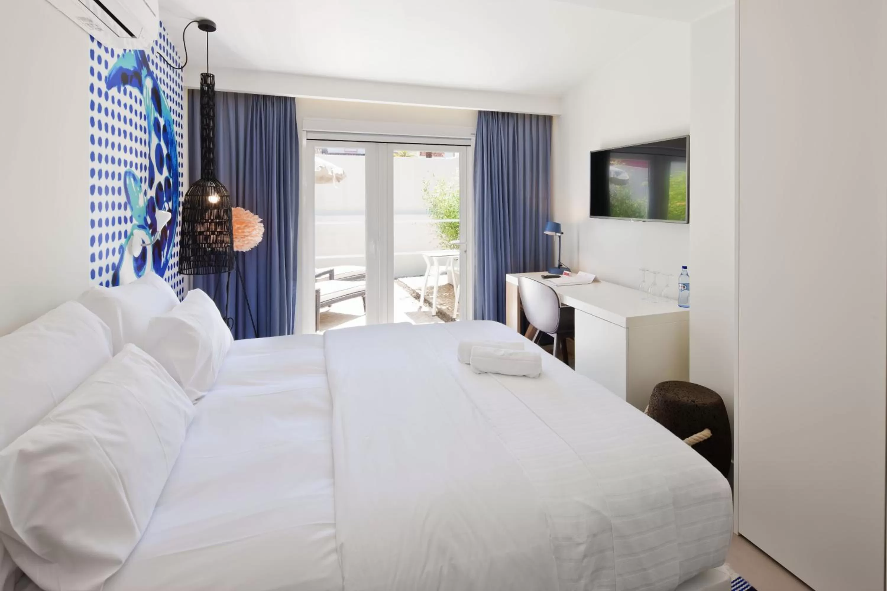 Bedroom, Bed in Costa d'Oiro Ambiance Village