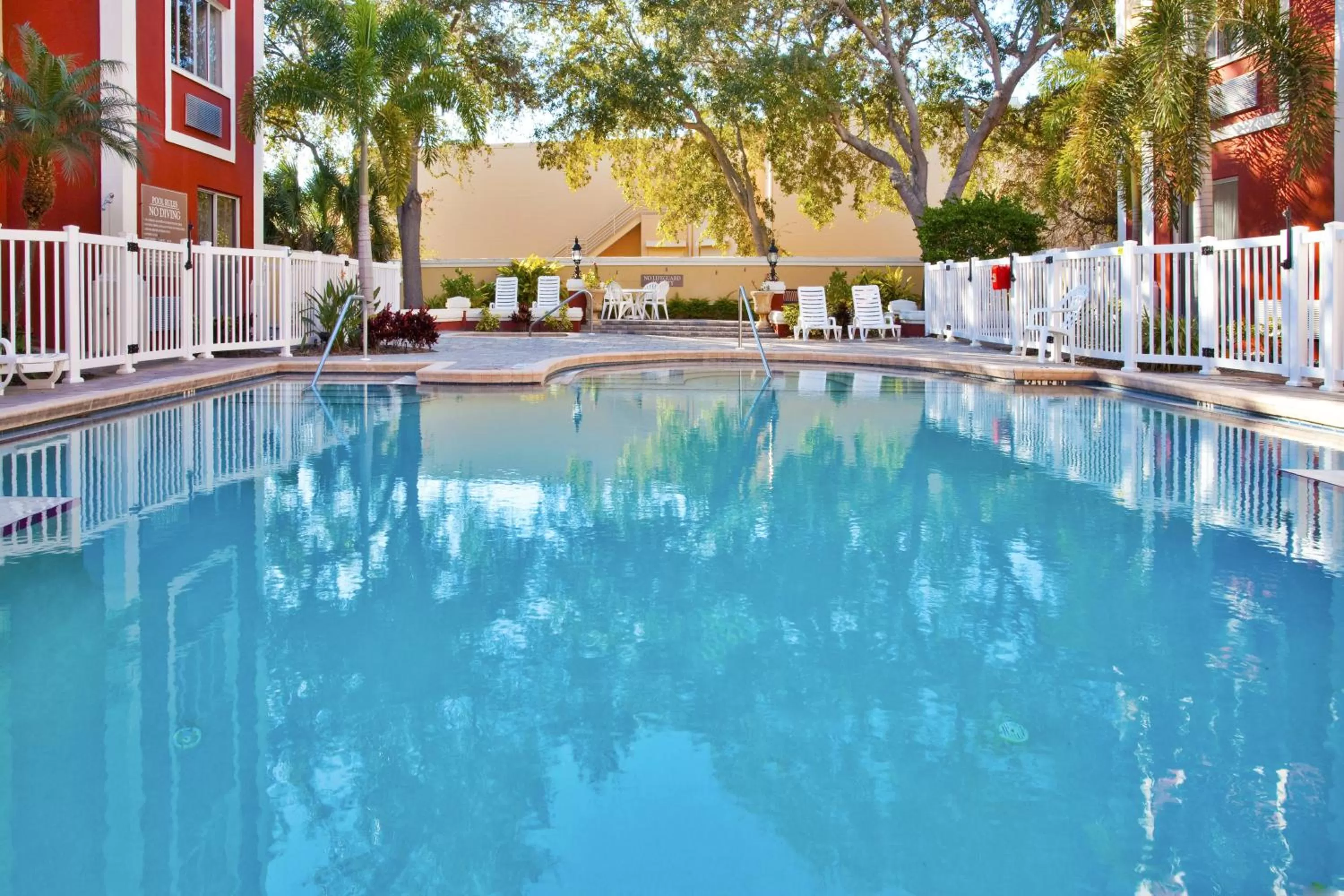 Swimming pool in Holiday Inn Express Hotel & Suites Bradenton West by IHG