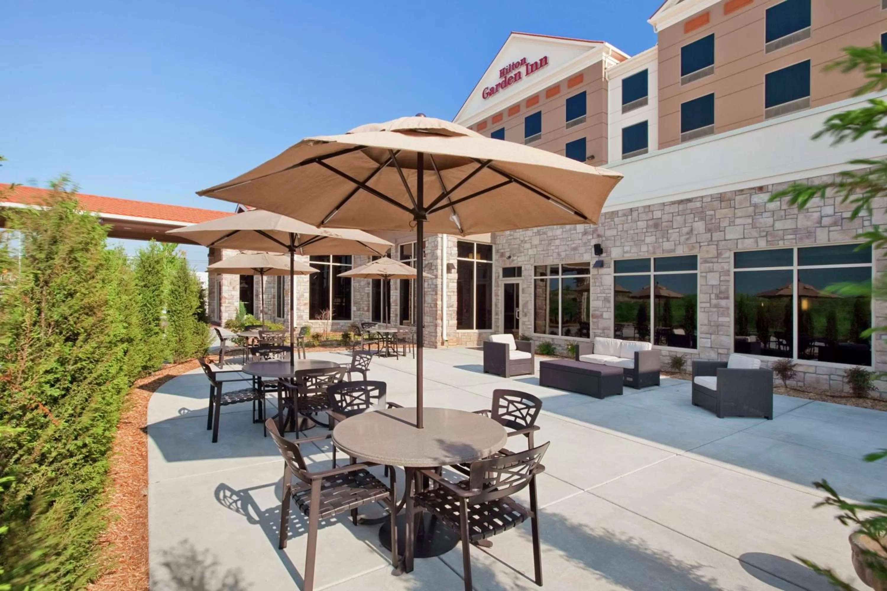 Patio in Hilton Garden Inn Springfield, MO