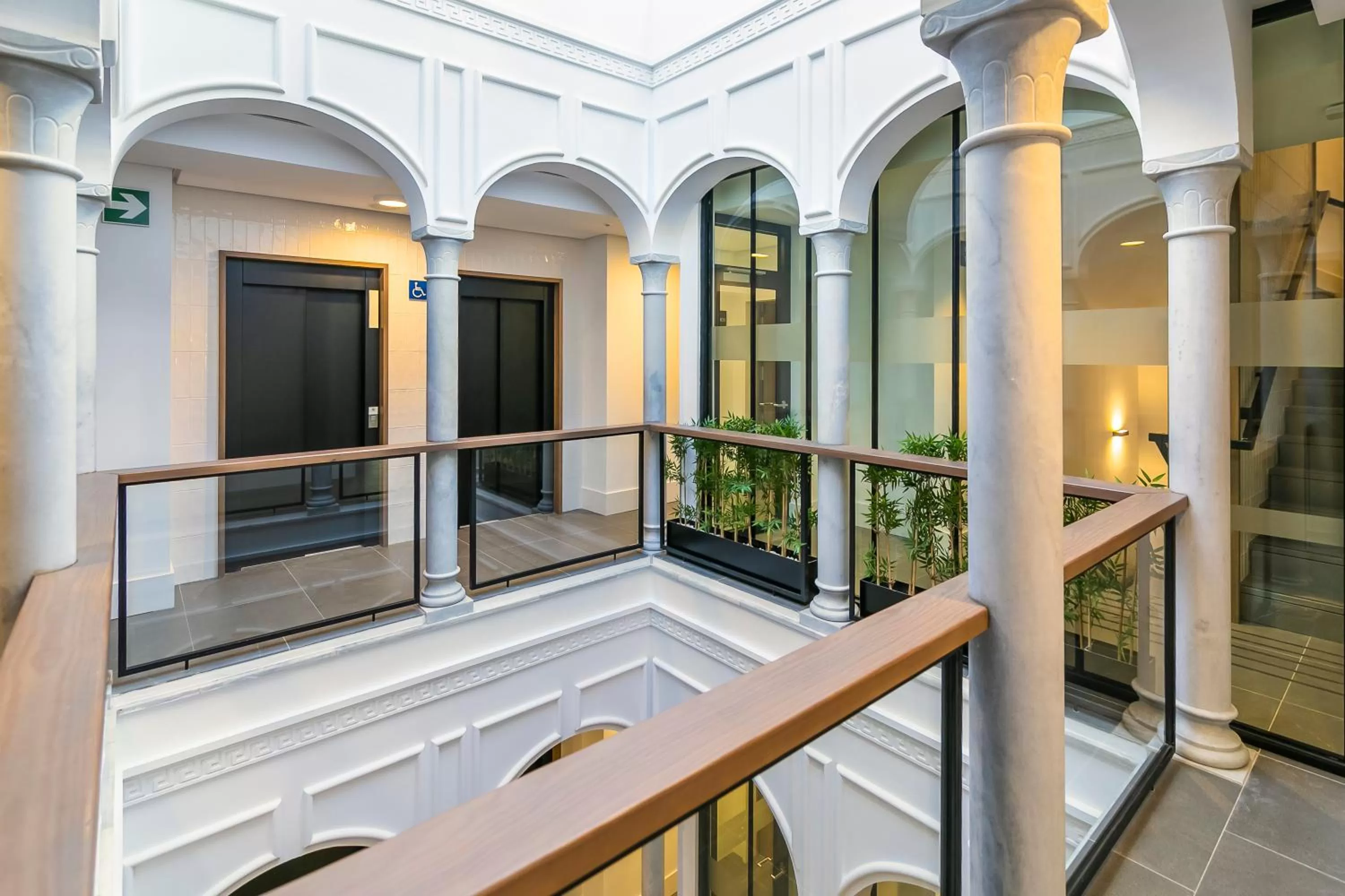 Patio in Aquitania Home Suites