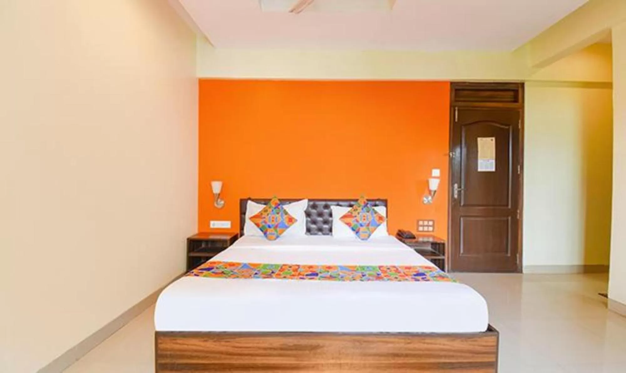 Bed in FabHotel Span Executive