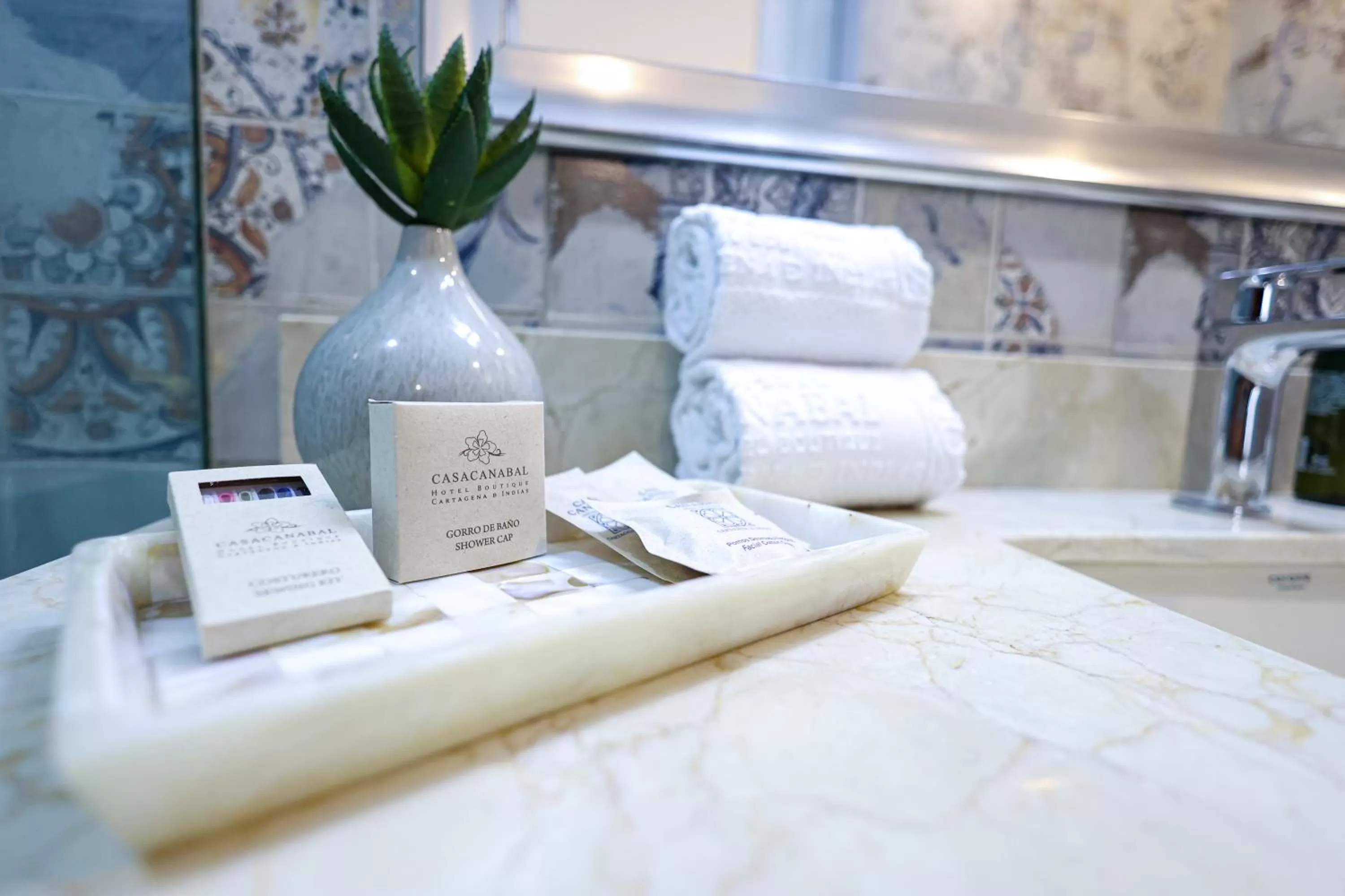 Bathroom, Bed in Hotel Casa Canabal by Faranda Boutique