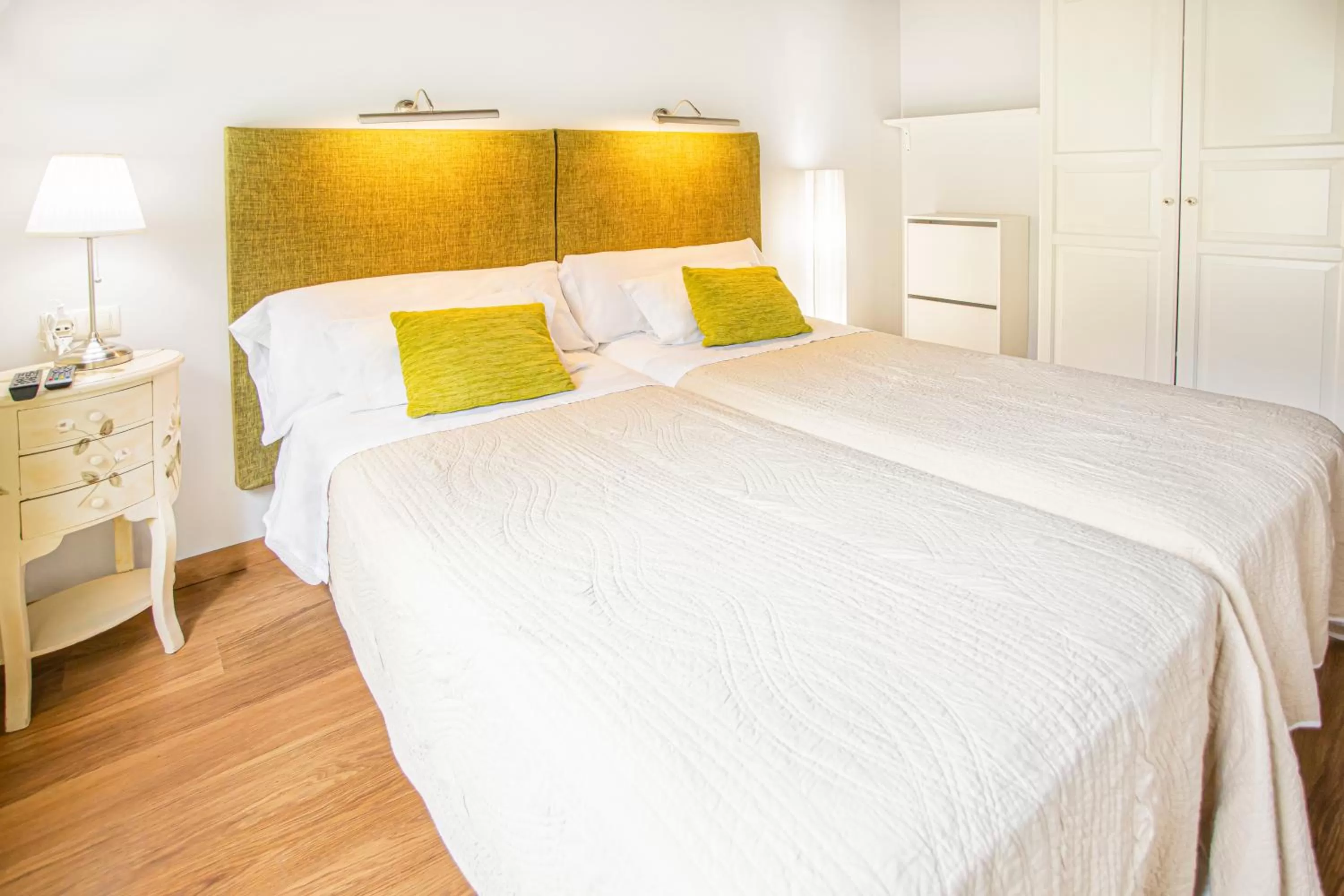 Bedroom, Bed in LA CASONA Encanto Rural - ApartaHotel SPA Llanes