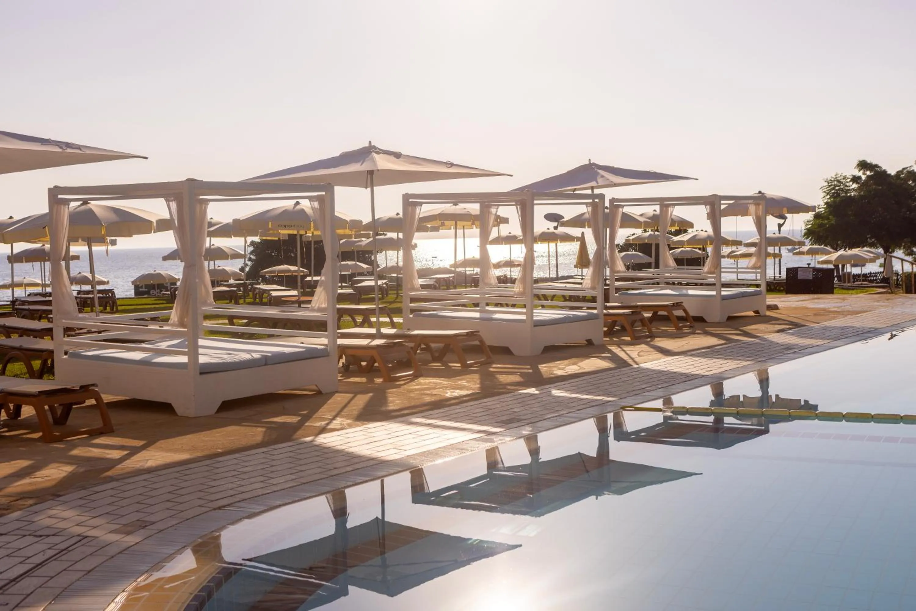 Swimming pool in Capo Bay Hotel