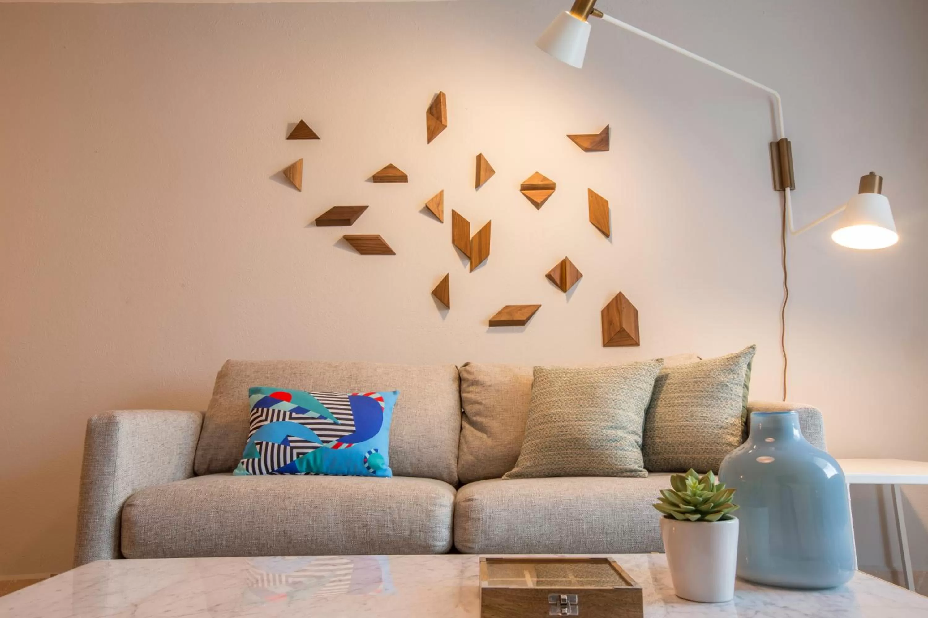 Living room, Seating Area in OCEAN VIEW DELUXE SUITE: PVT. BEACH & POOL