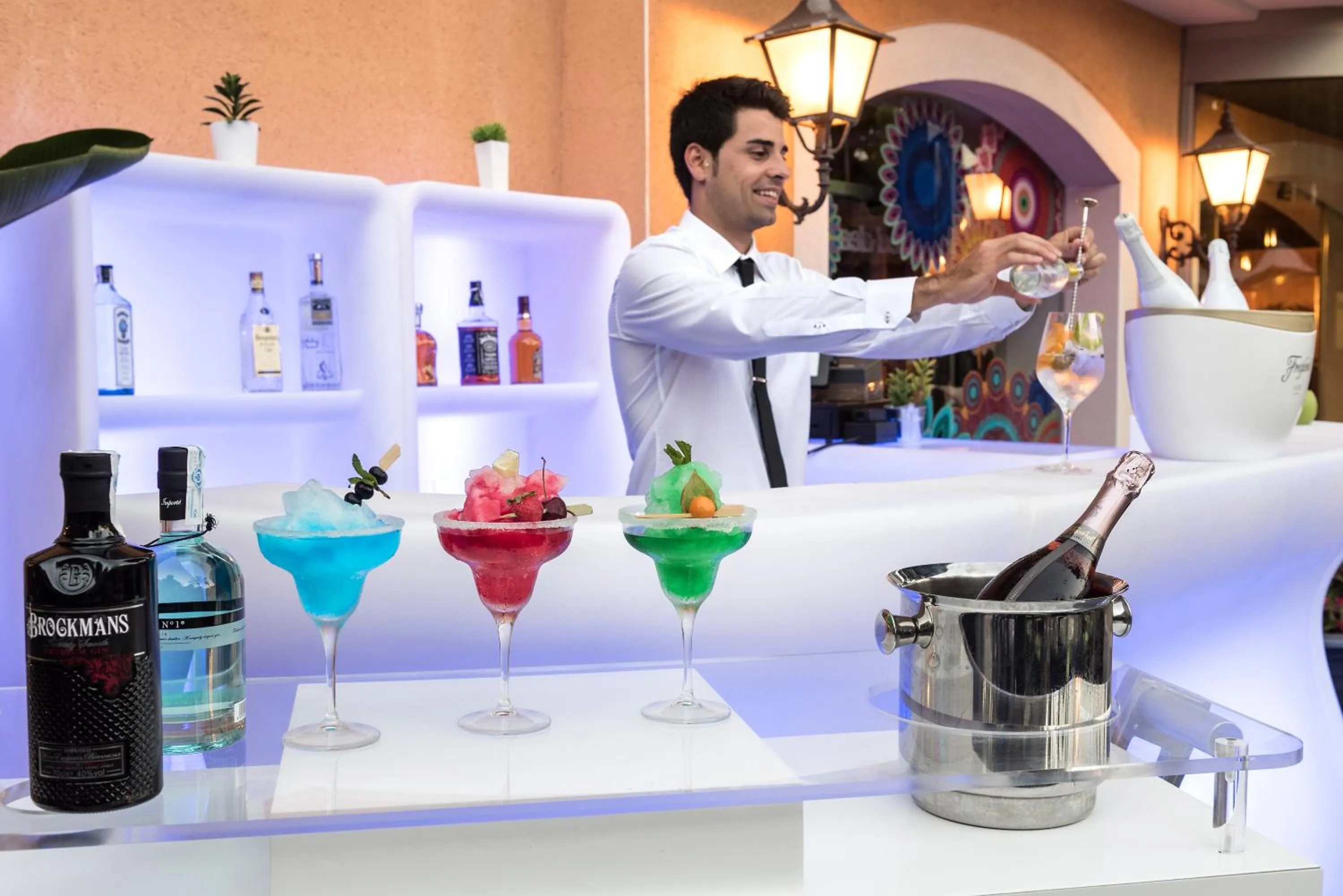 Lounge or bar in Occidental Playa de Palma