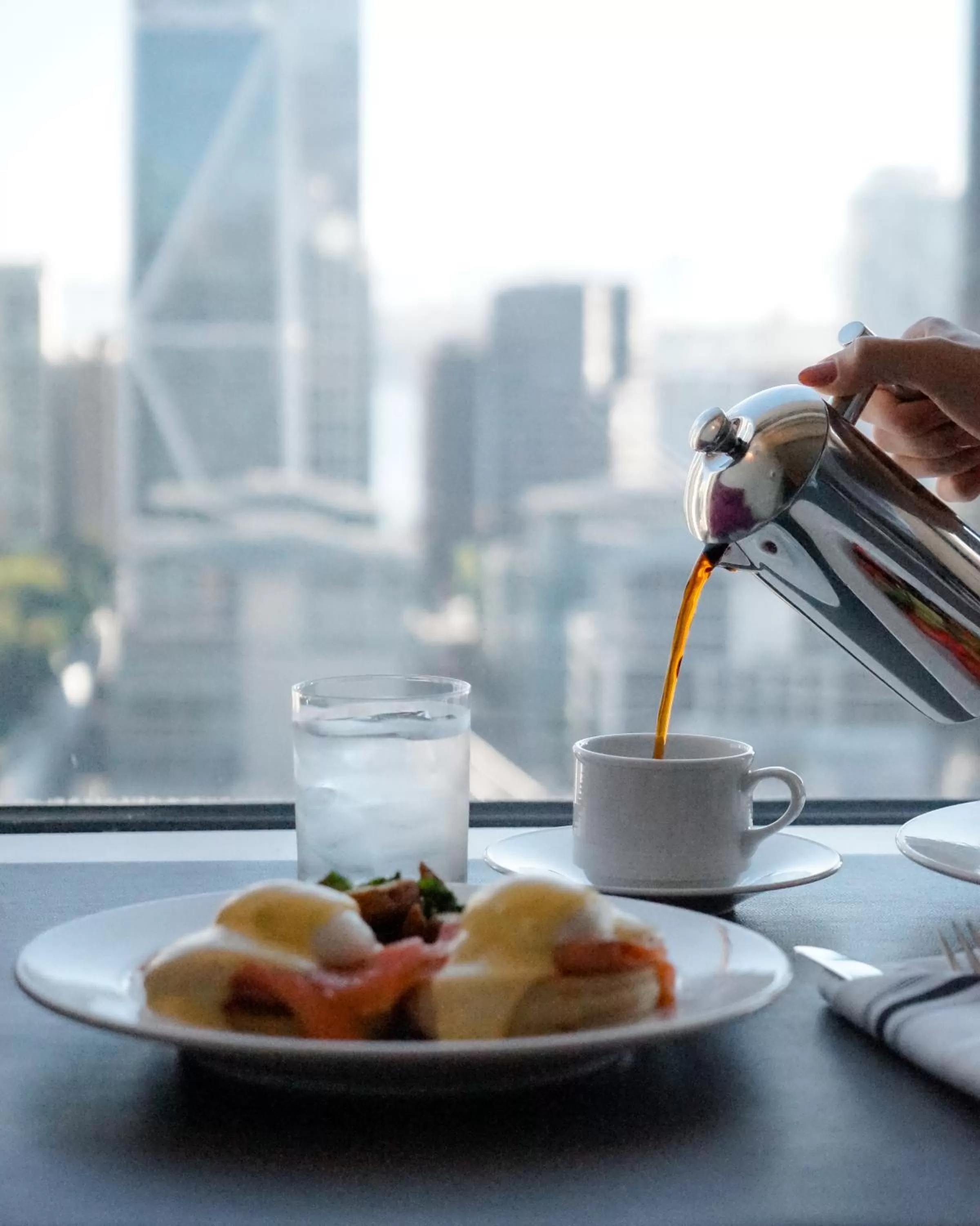 Coffee/tea facilities in W San Francisco