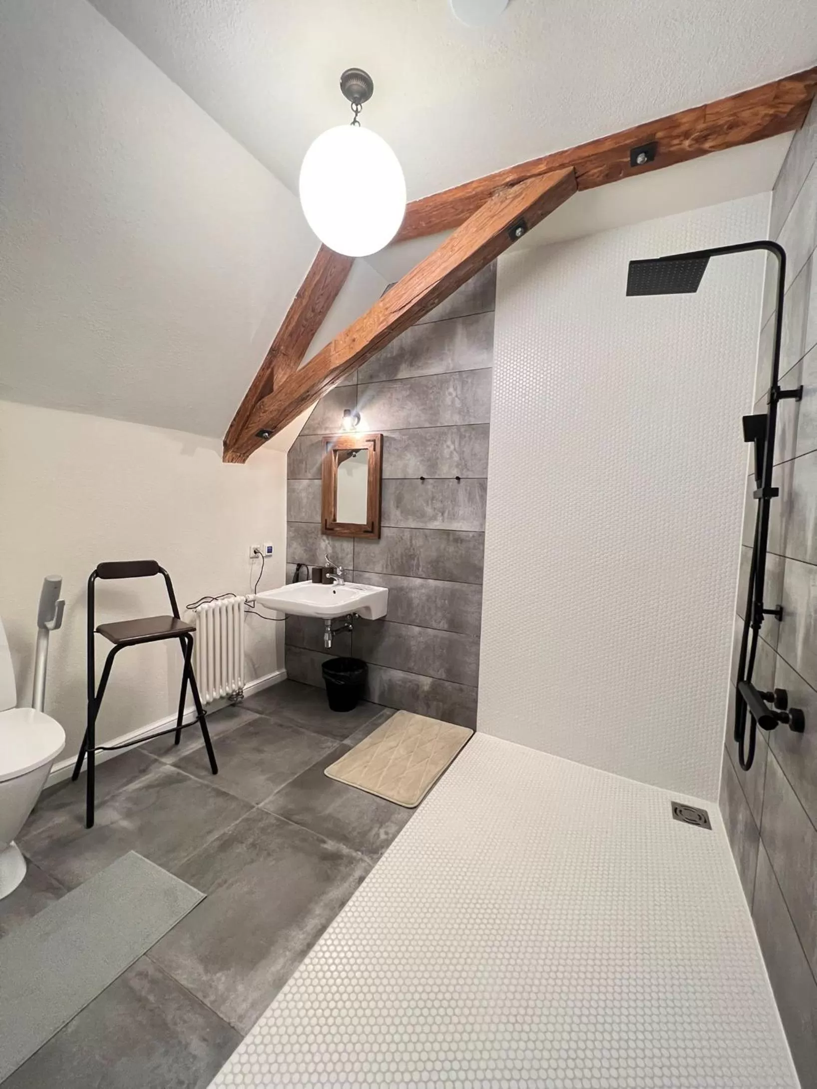 Bed in Hotel Rezidence Wannas Self Check in