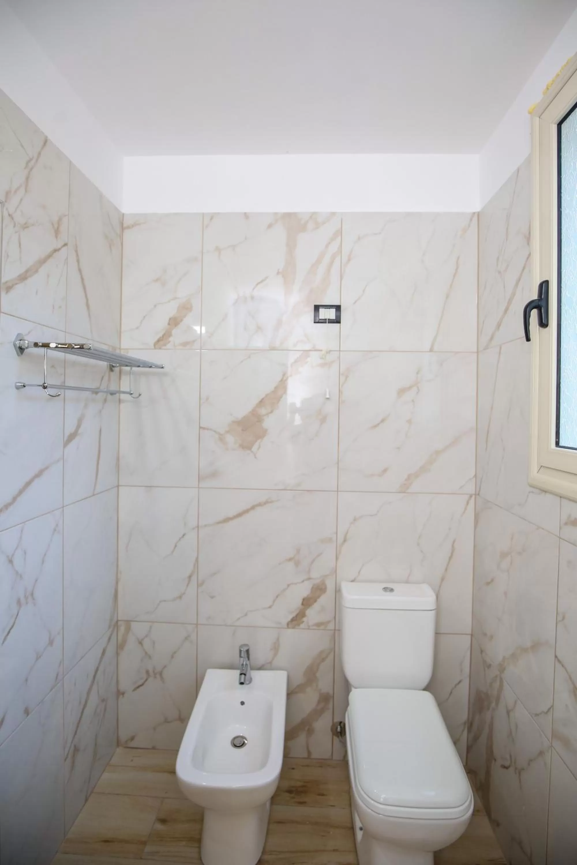 Shower in Hotel Vila Stefa