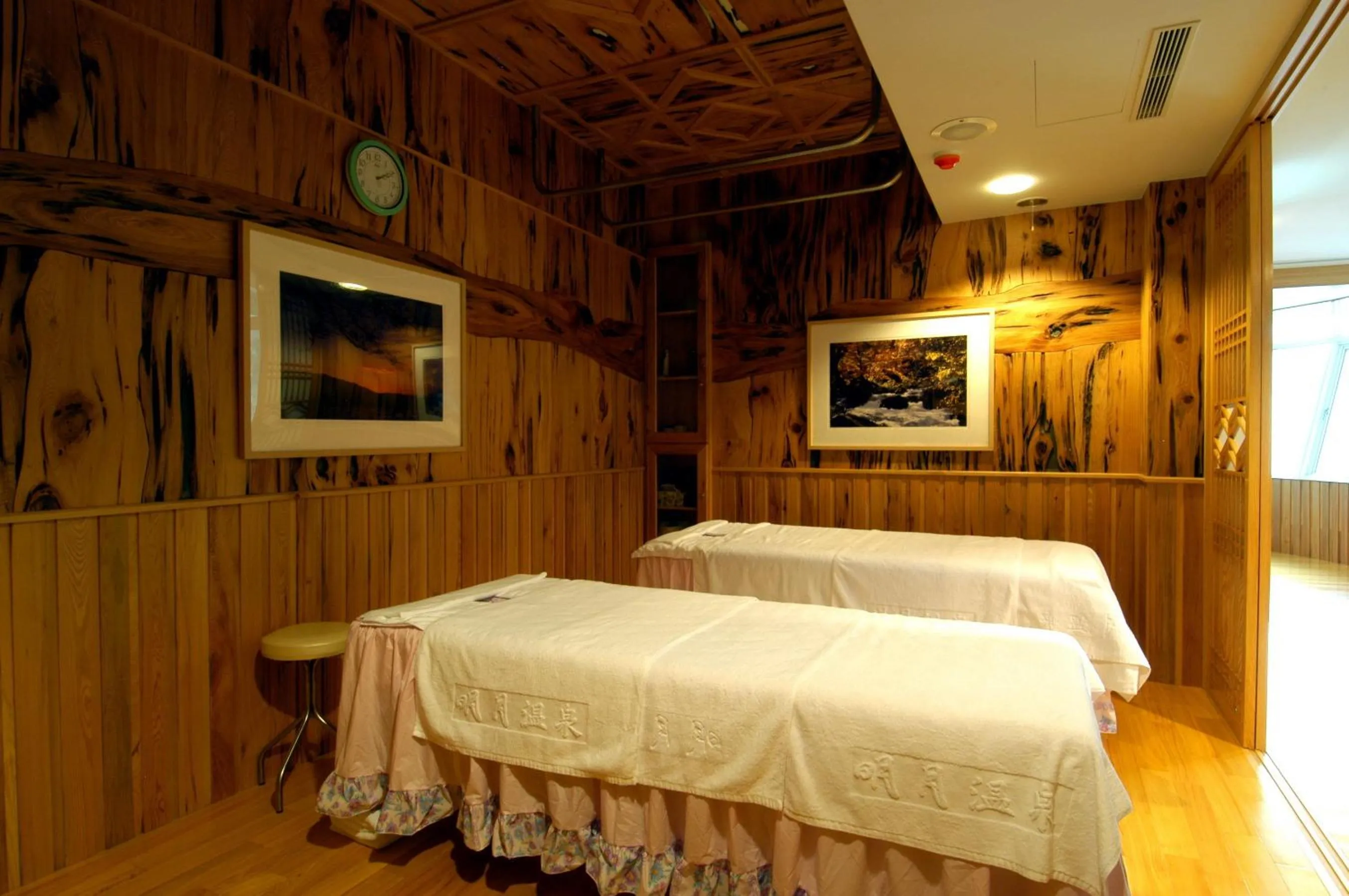 Spa and wellness centre/facilities, Bed in Full Moon Spa