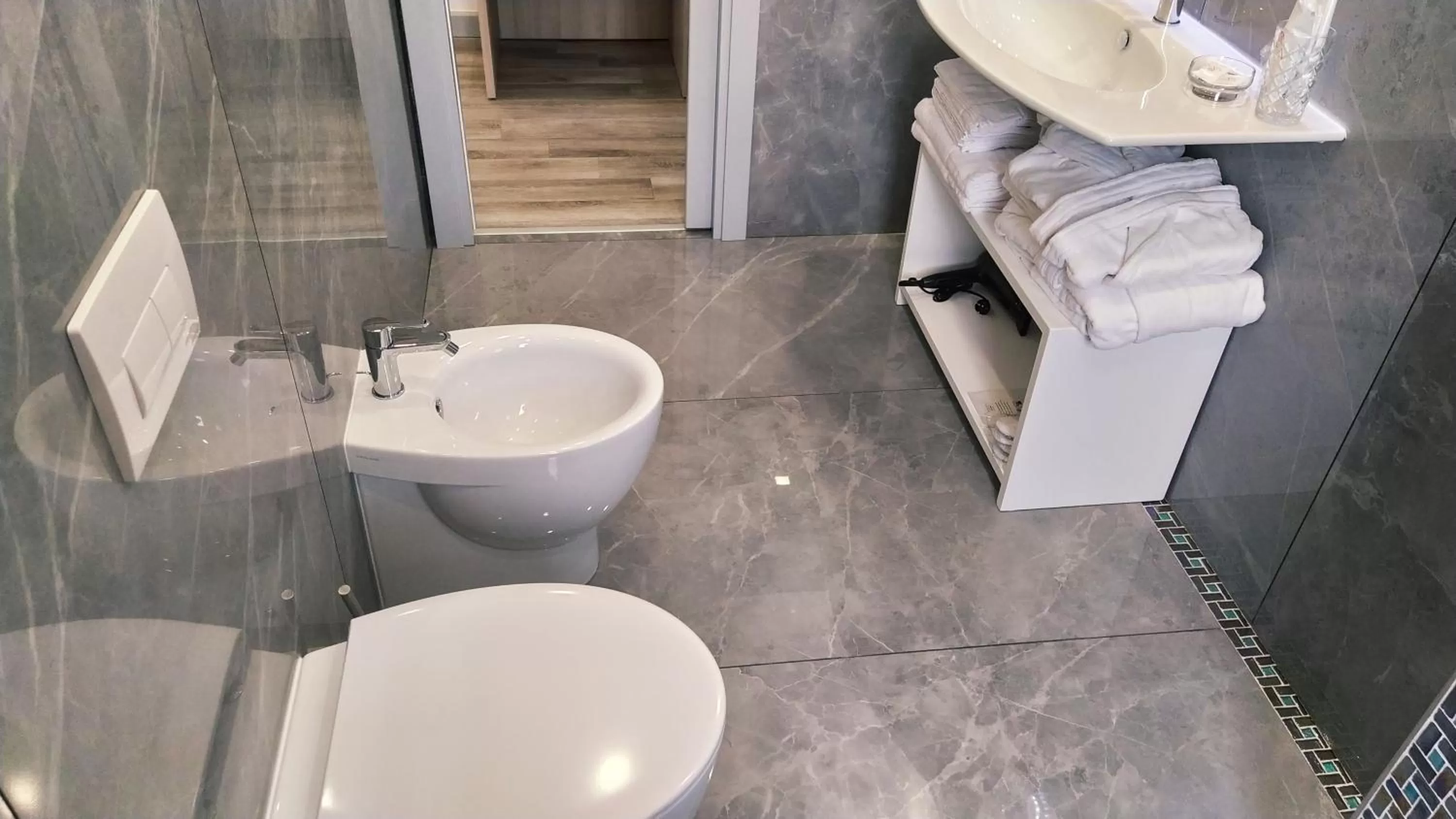 Toilet in B&B La Stazione