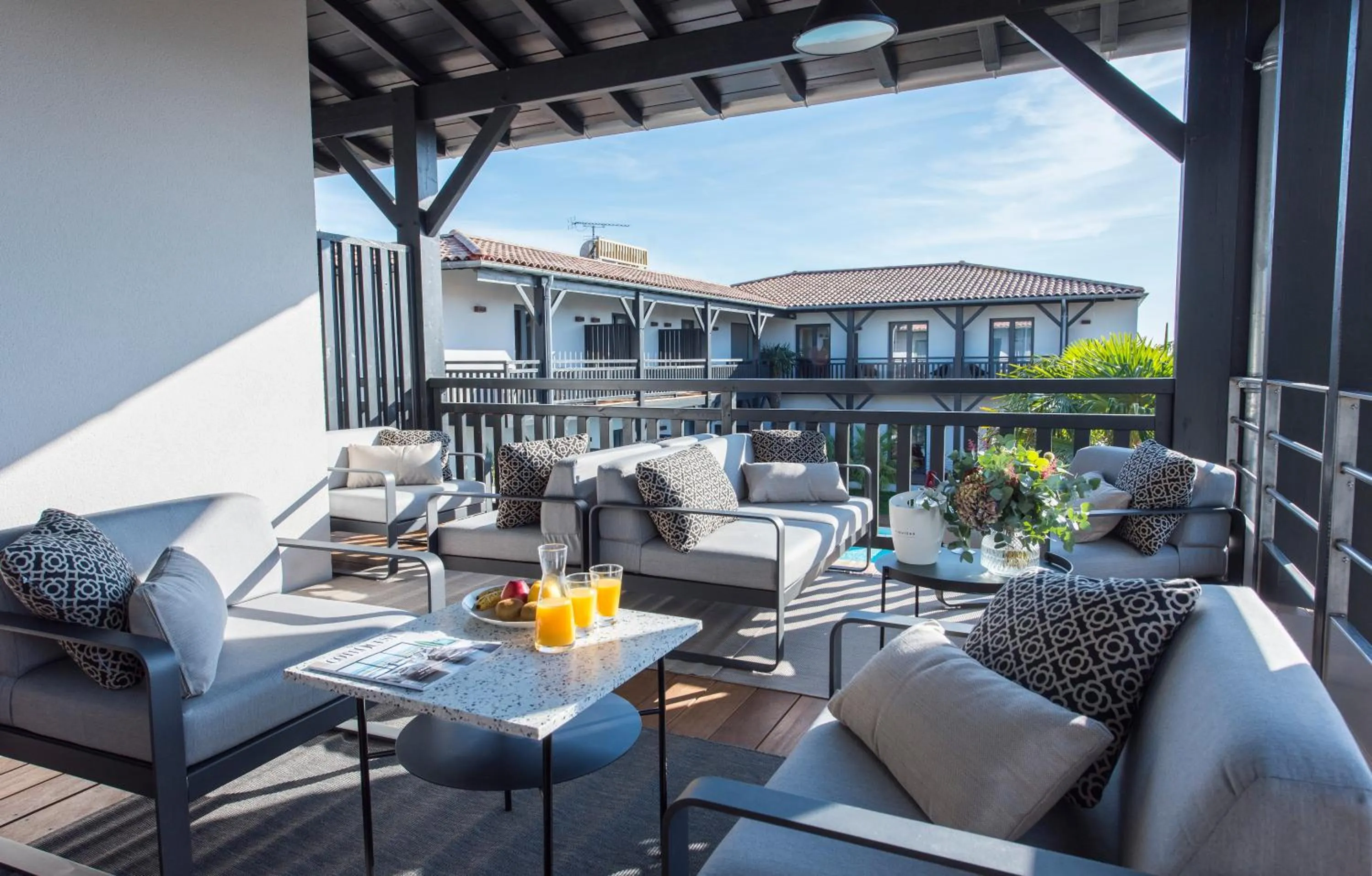 Patio in L'Anderenis Boutique Hôtel