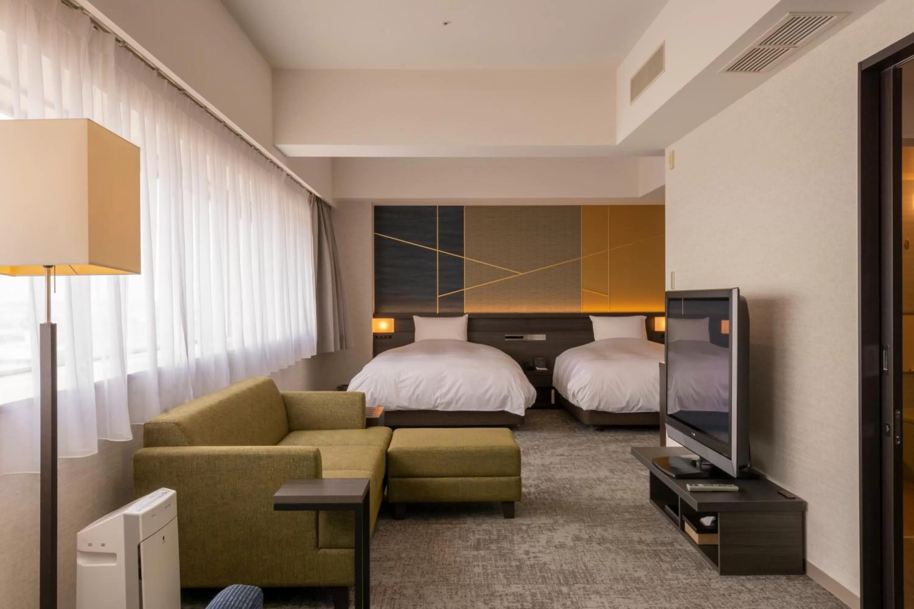 Photo of the whole room, Bed in Hotel Kanazawa