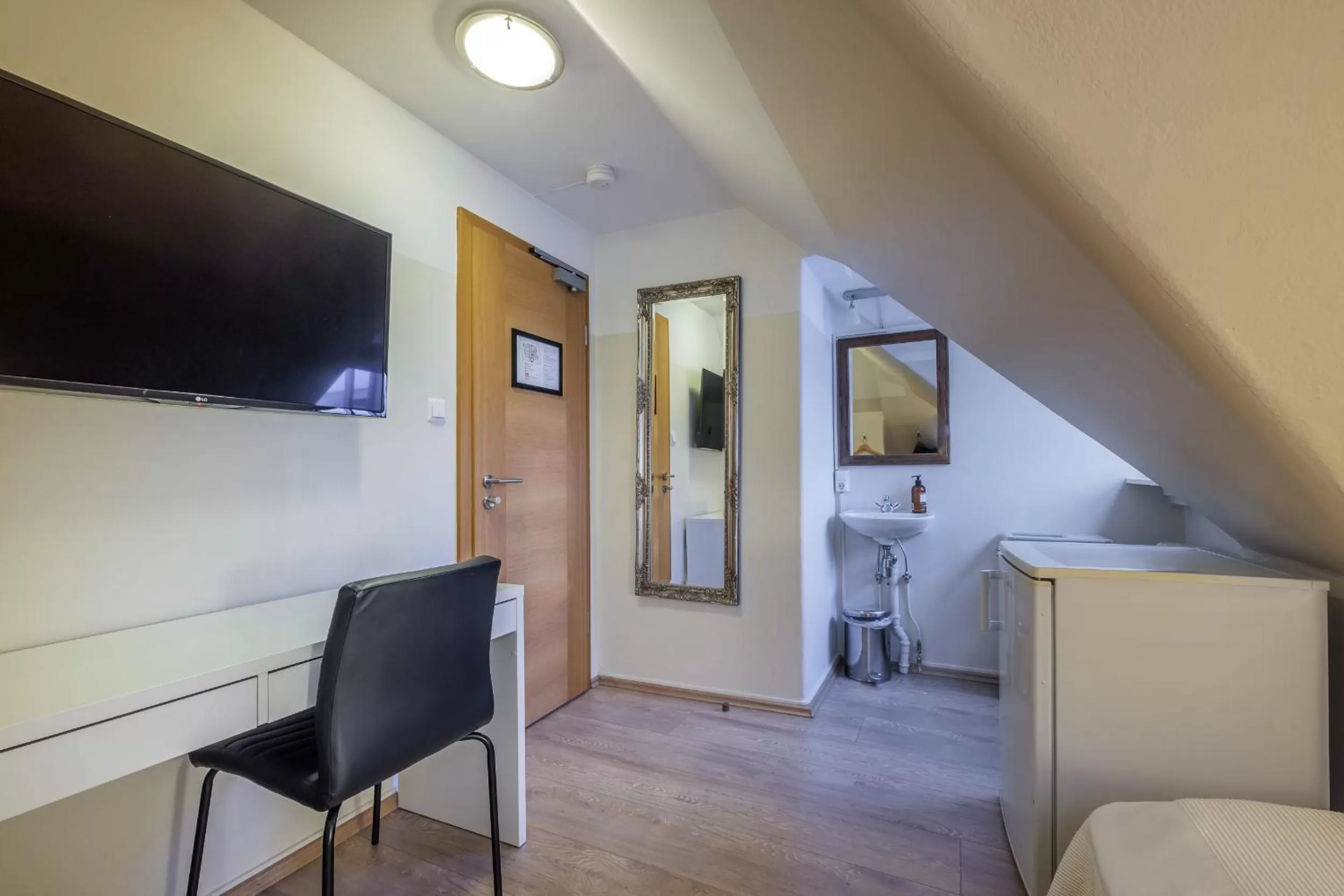 Bedroom in Snorri's Guesthouse