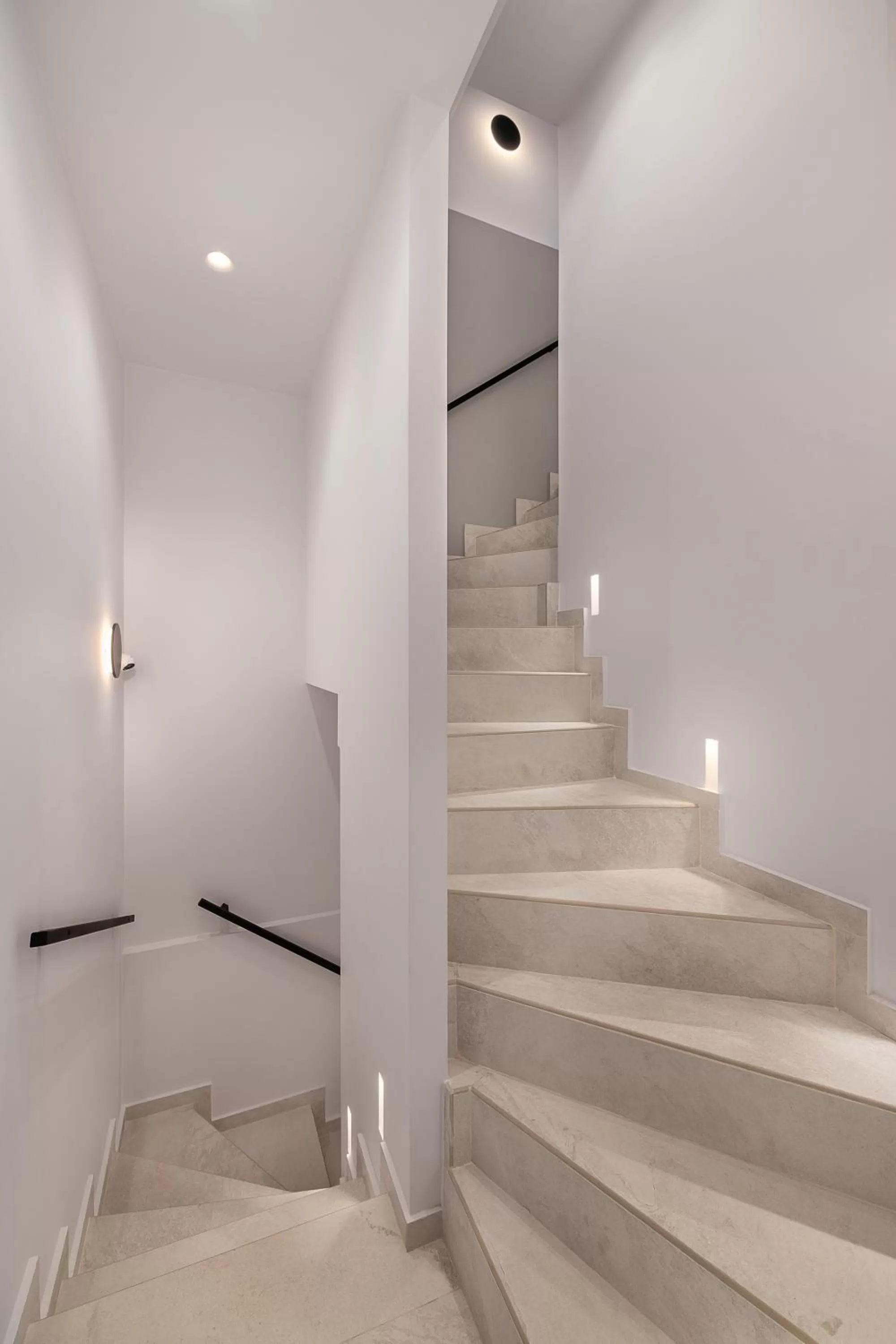 Property building in Camere Maritima