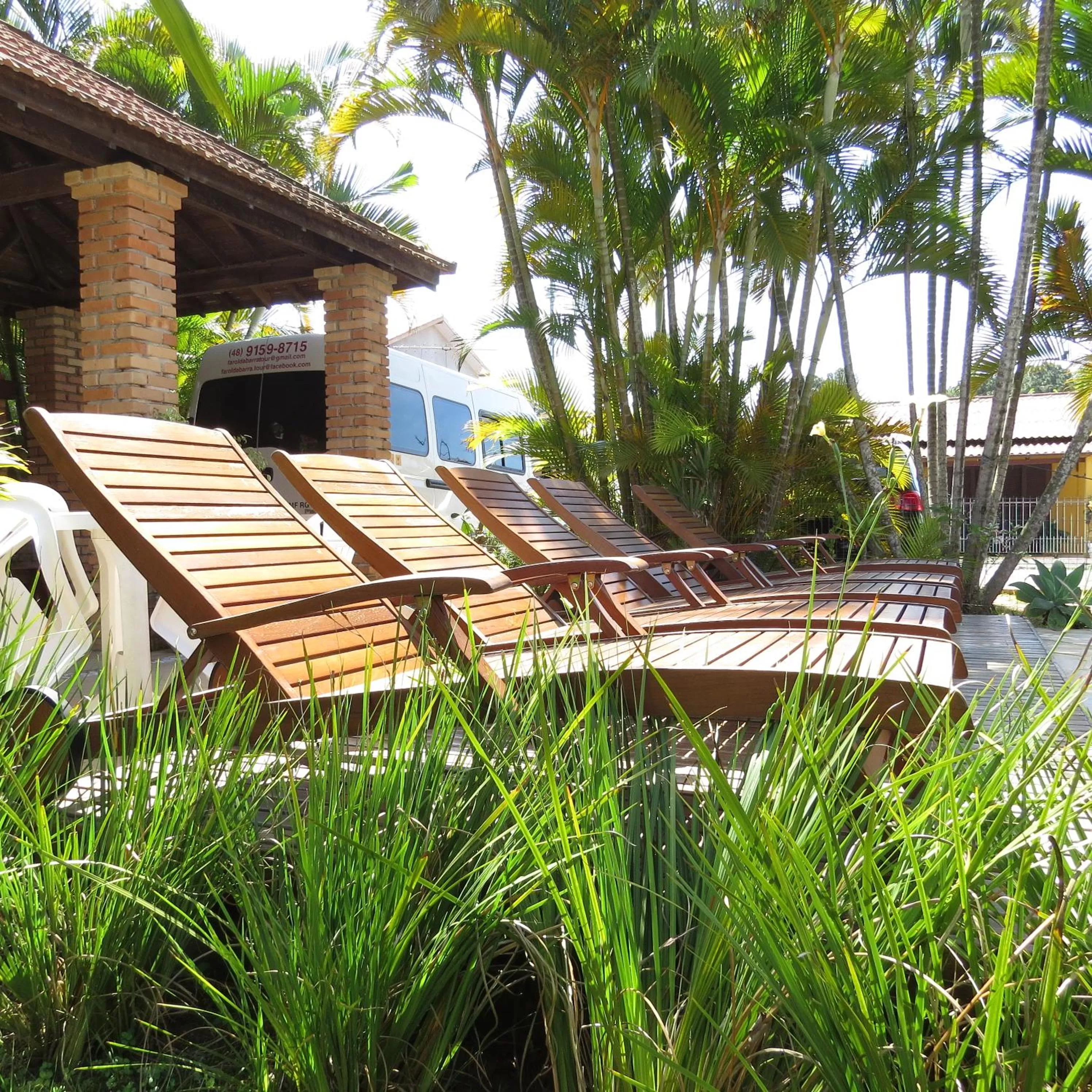 BBQ facilities in Pousada Farol da Barra