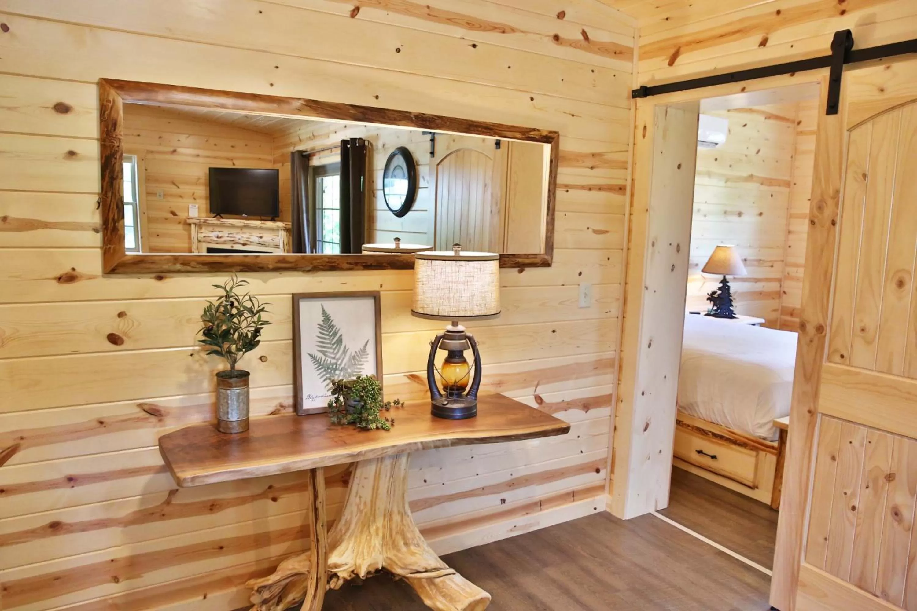 Dining area in Waterview Lodge by Amish Country Lodging