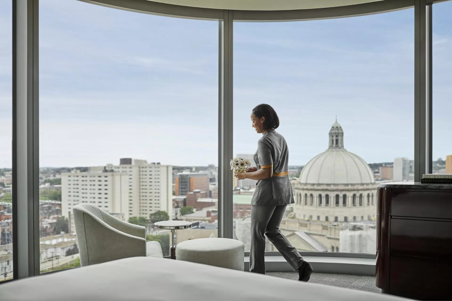 Bedroom in Four Seasons Hotel One Dalton Street, Boston
