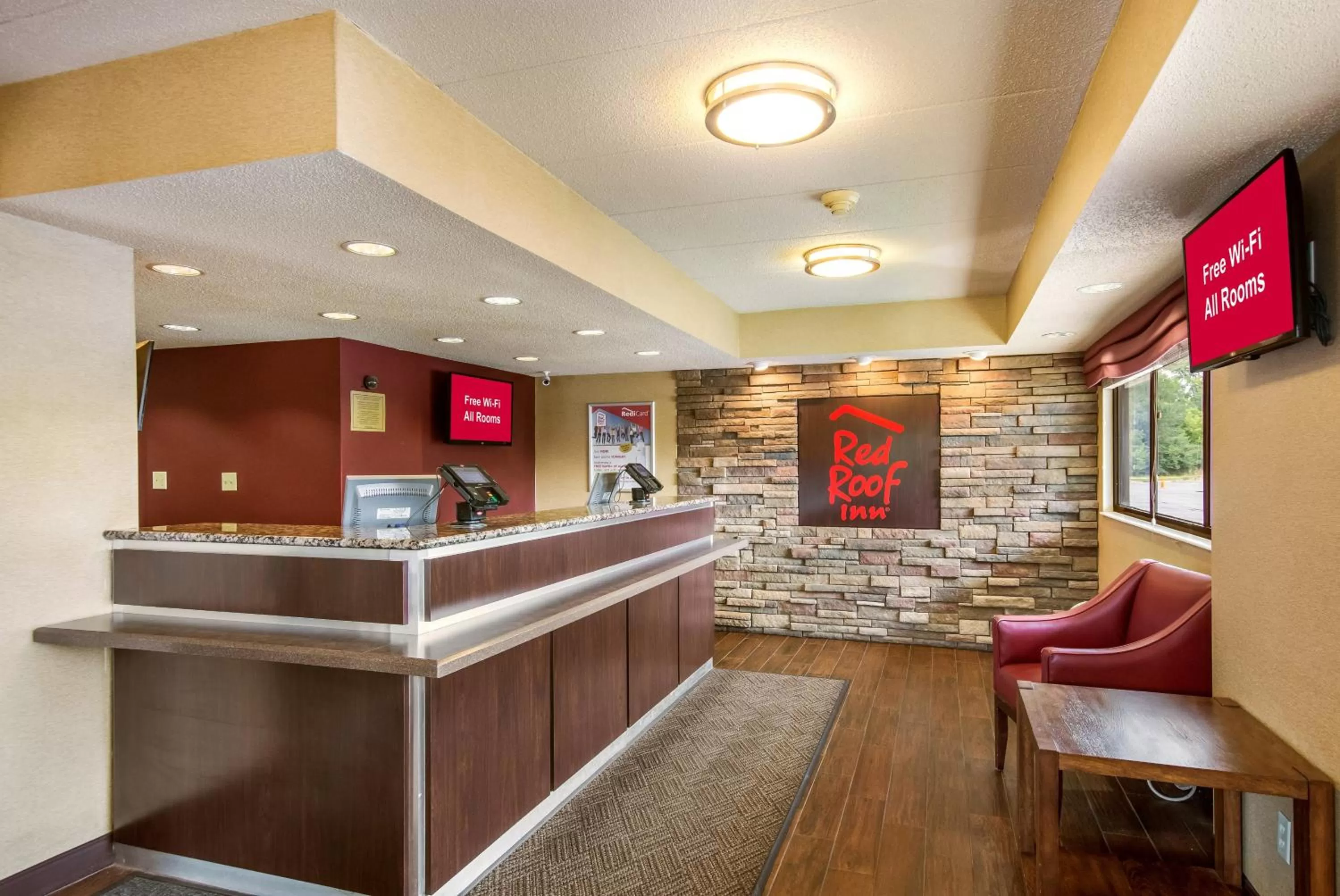 Lobby or reception in Red Roof Inn Detroit - Plymouth/Canton
