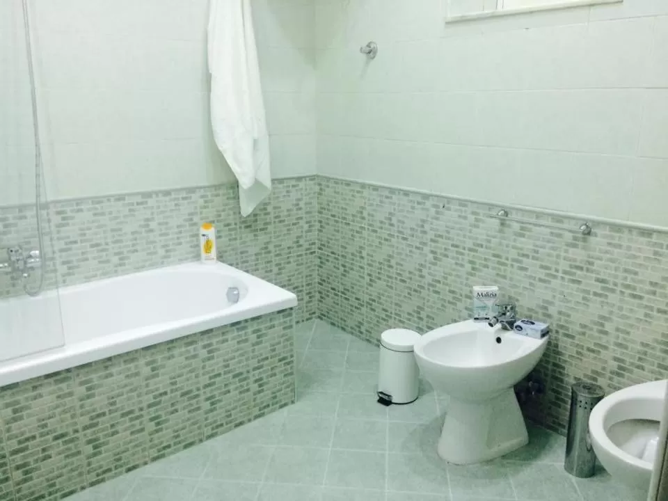 Bathroom in Decumani Prestige