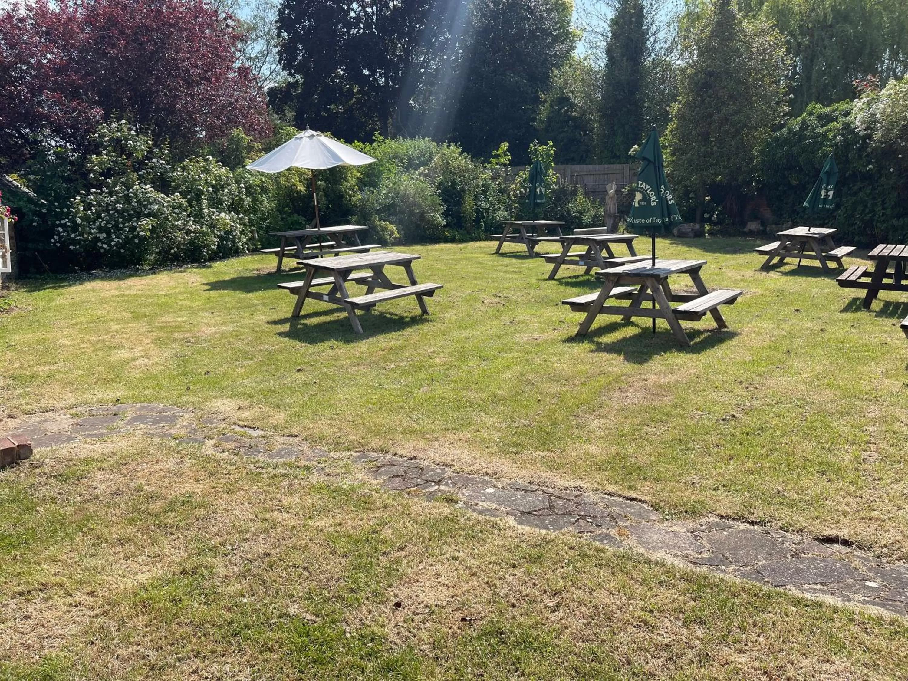 Garden in The Maltsters Country Inn