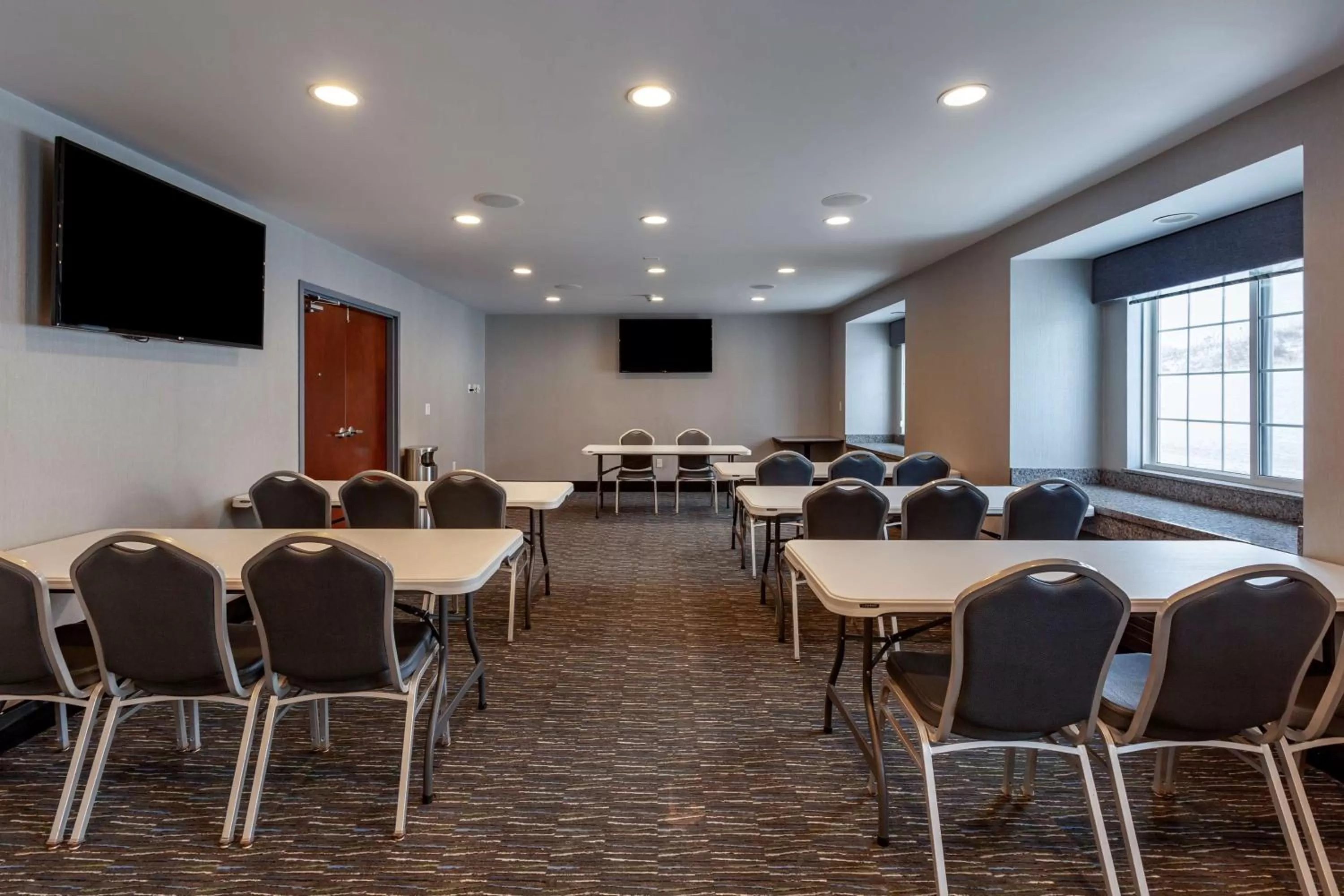 Meeting/conference room in Best Western Plus Woodstock Inn & Suites