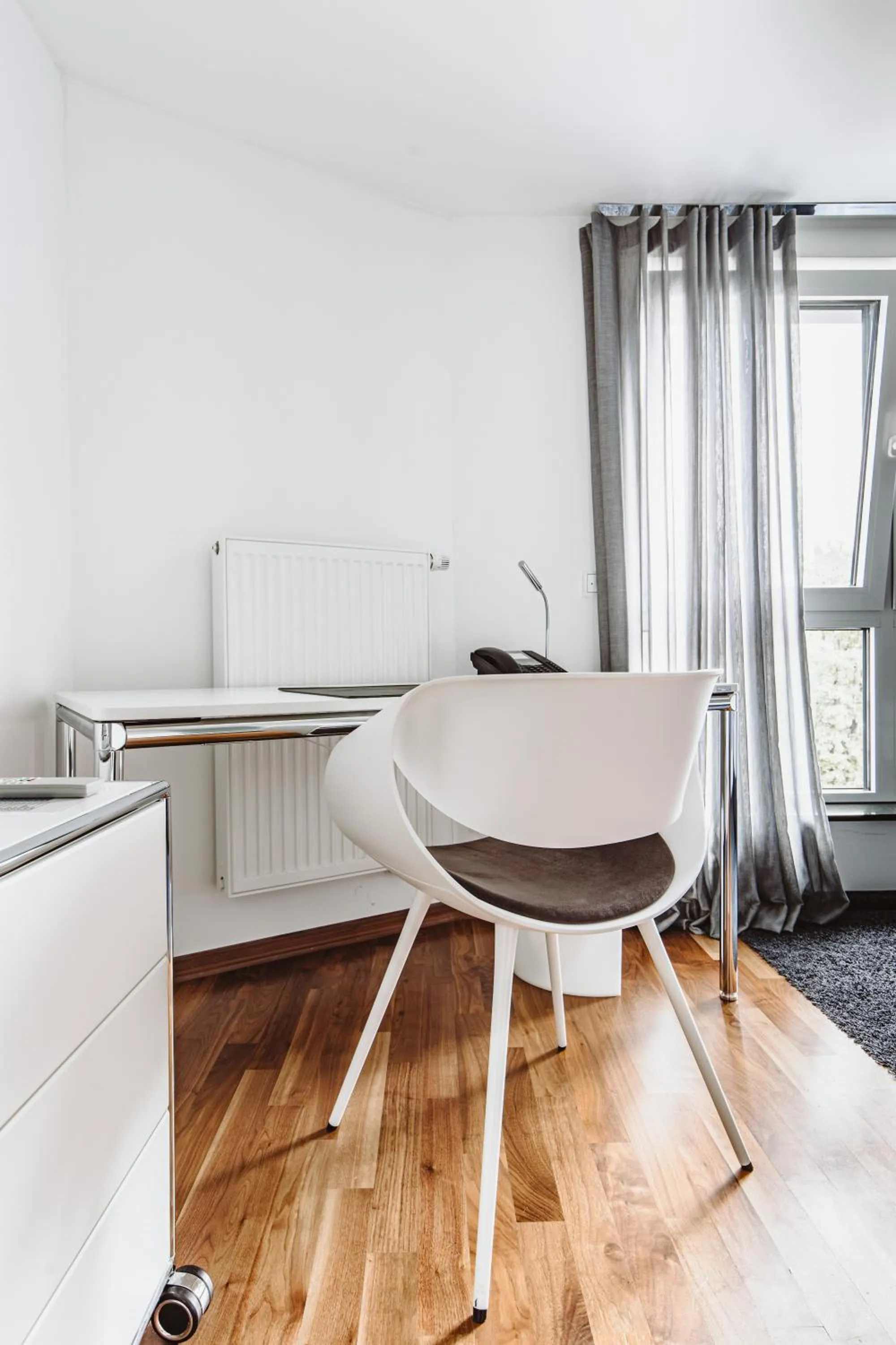 Text overlay, Dining Area in Jaumann´s Hotel