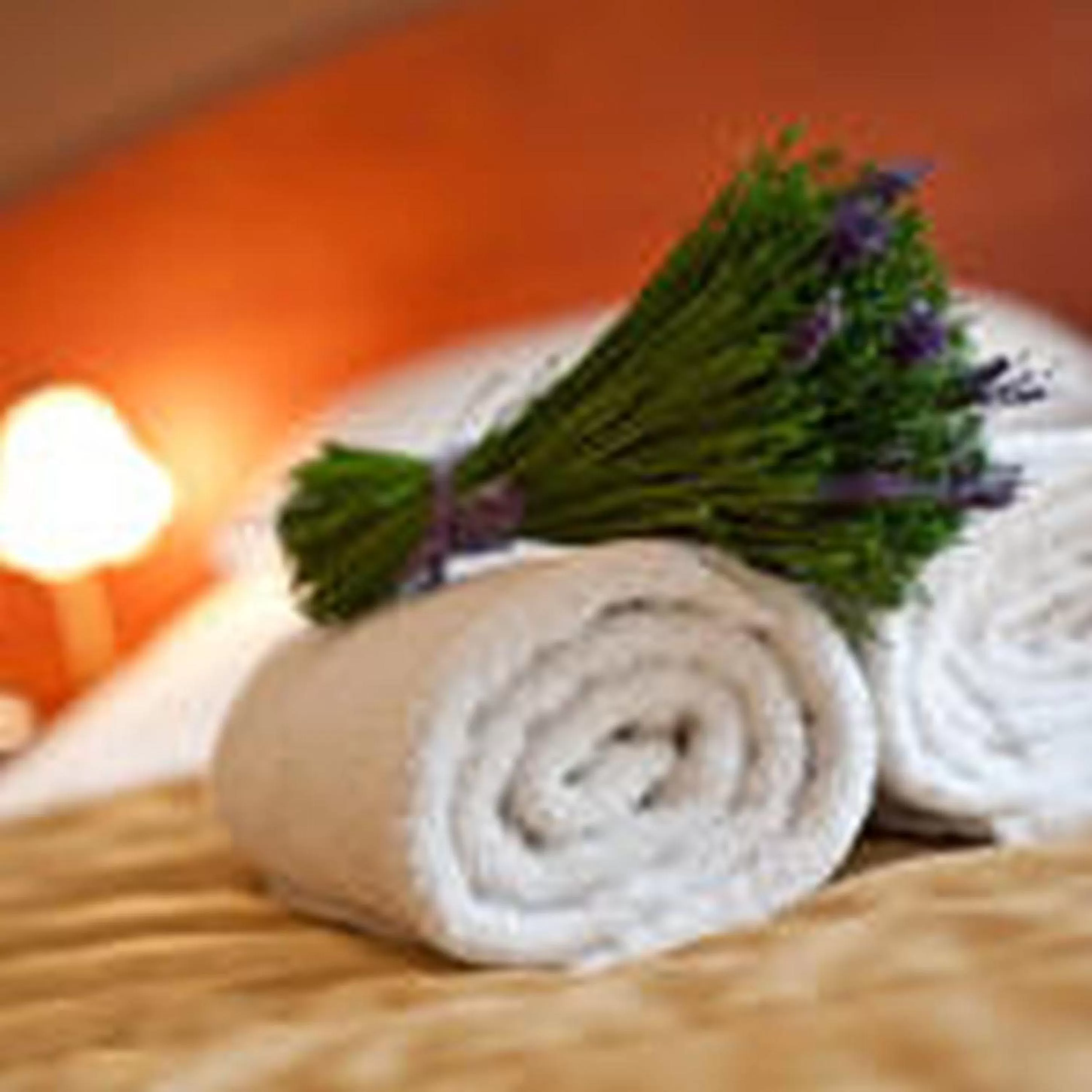 Decorative detail, Bed in Złoty Lin