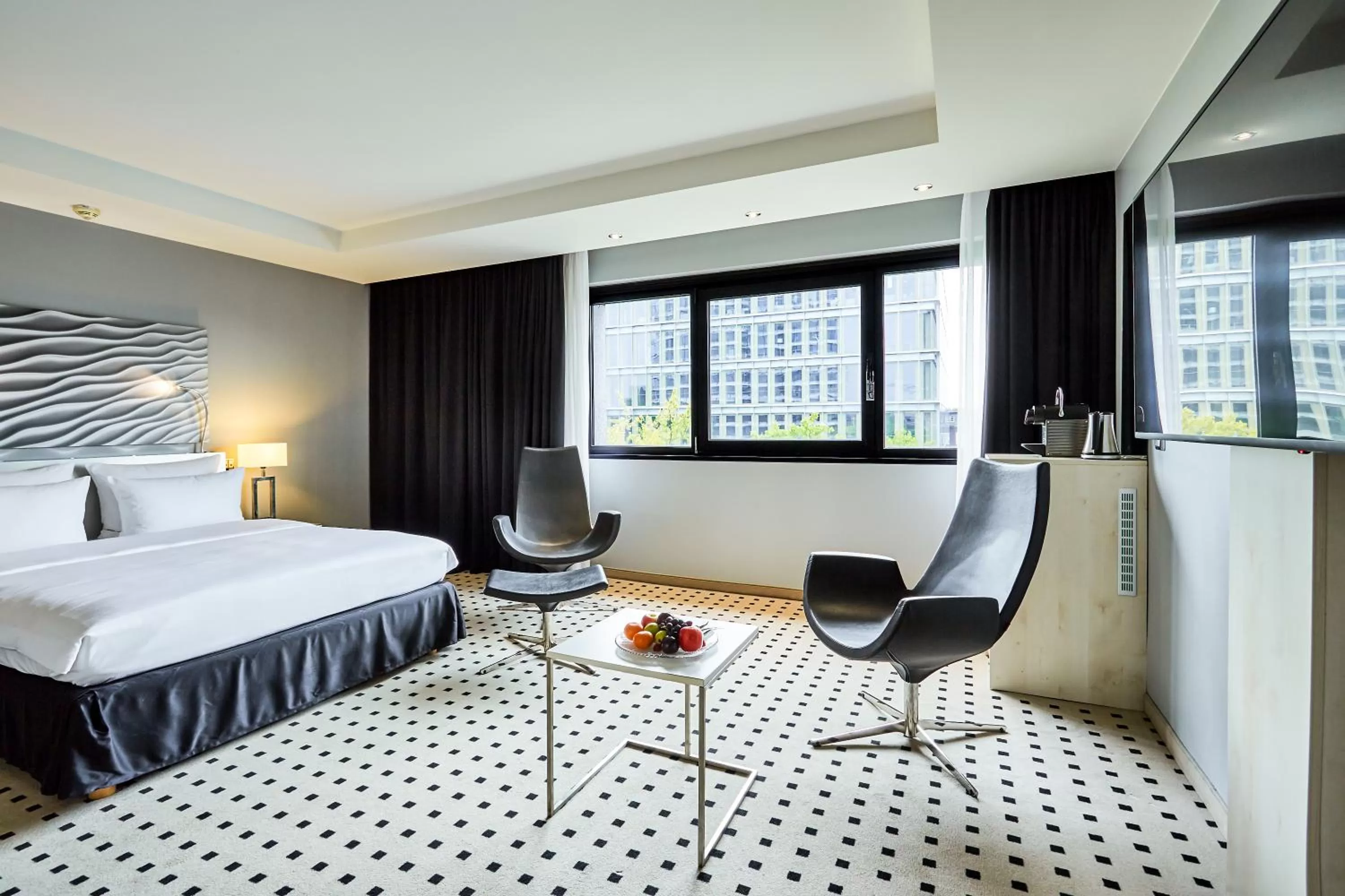 Other, Bed in Radisson Blu Conference Hotel, Düsseldorf