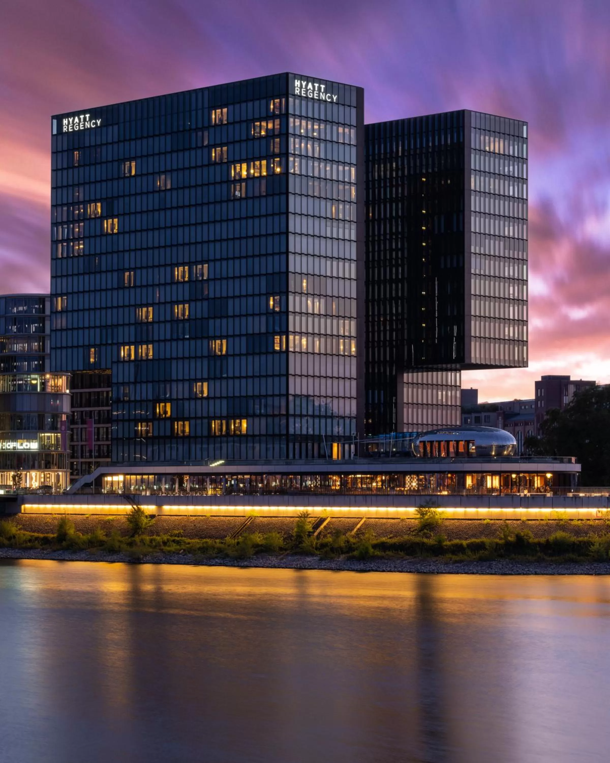 Property building in Hyatt Regency Dusseldorf