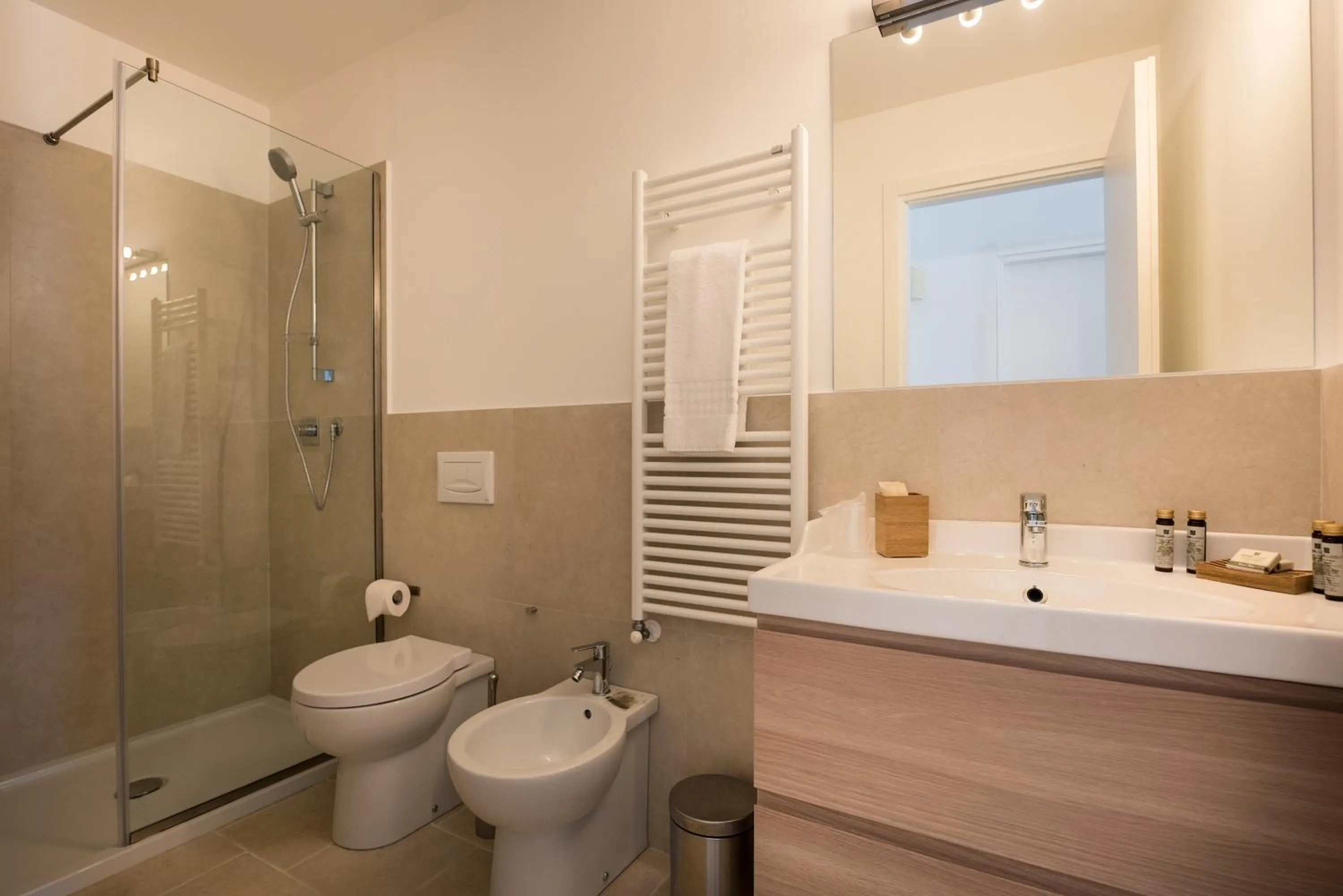 Toilet in La Dimora di Spartivento - BW Signature Collection