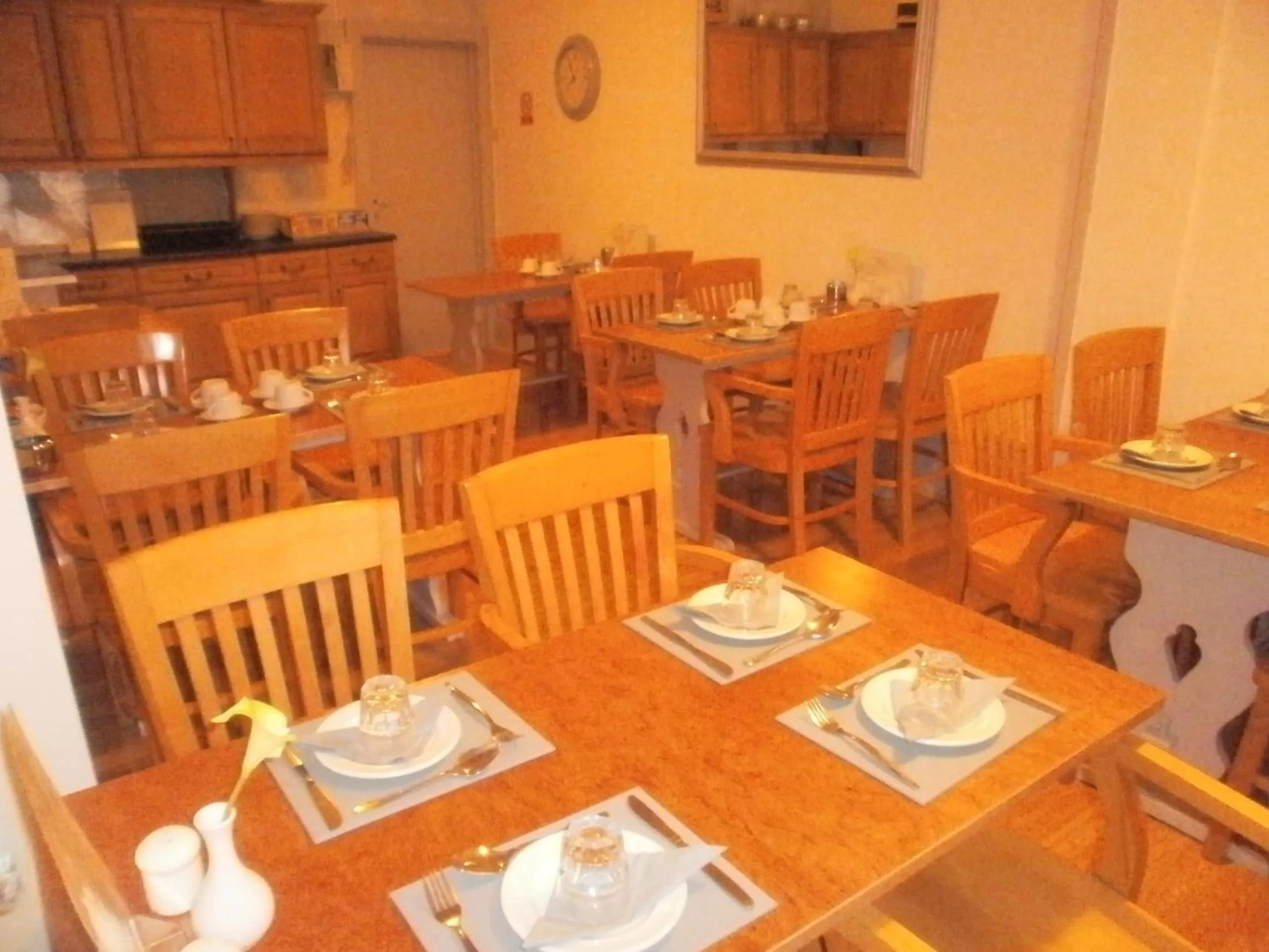 Restaurant/places to eat in The Withnell Hotel