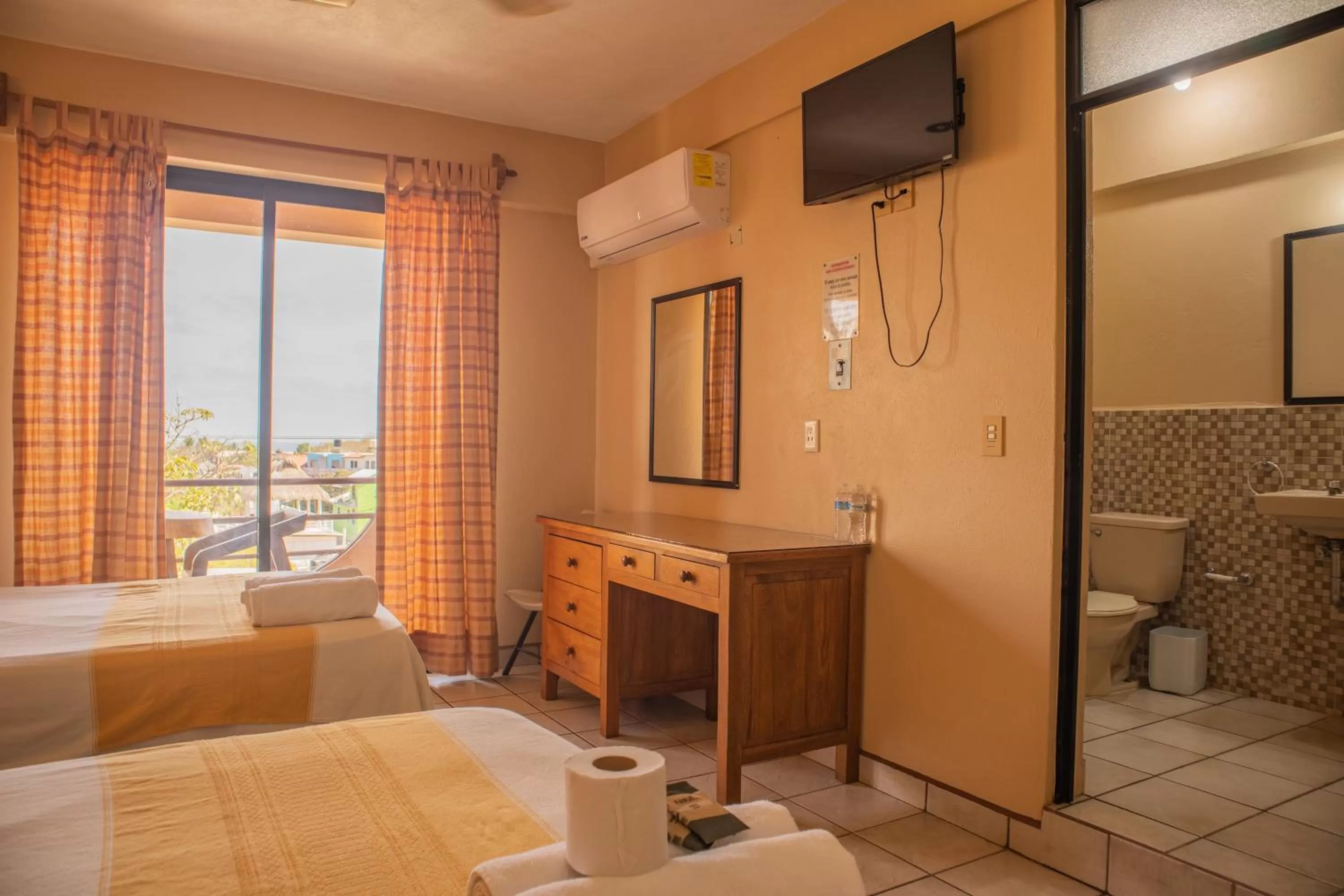 Photo of the whole room, Bed in Hotel El Mirador