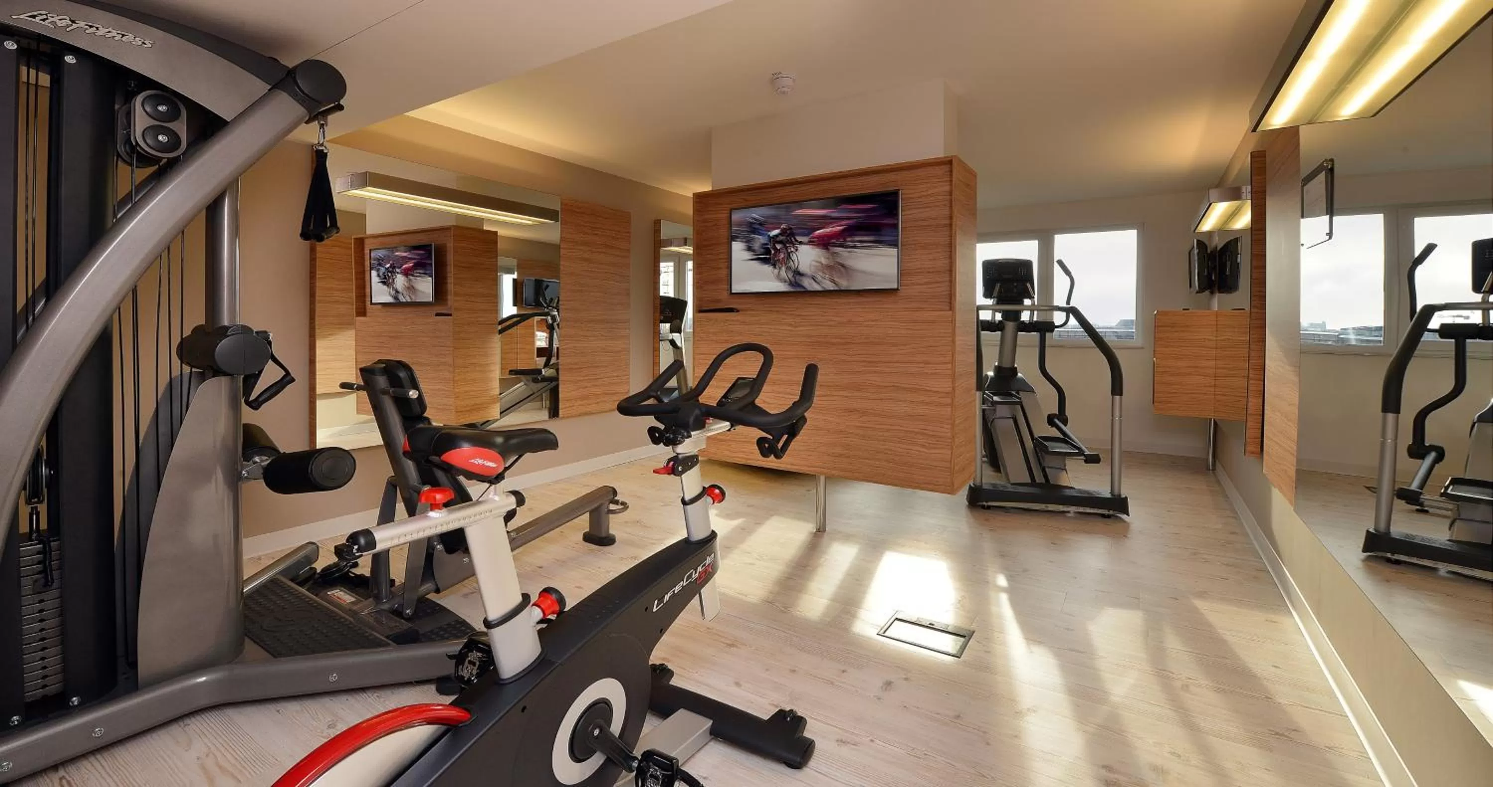 Fitness centre/facilities in Best Western Plus Delta Park Hotel