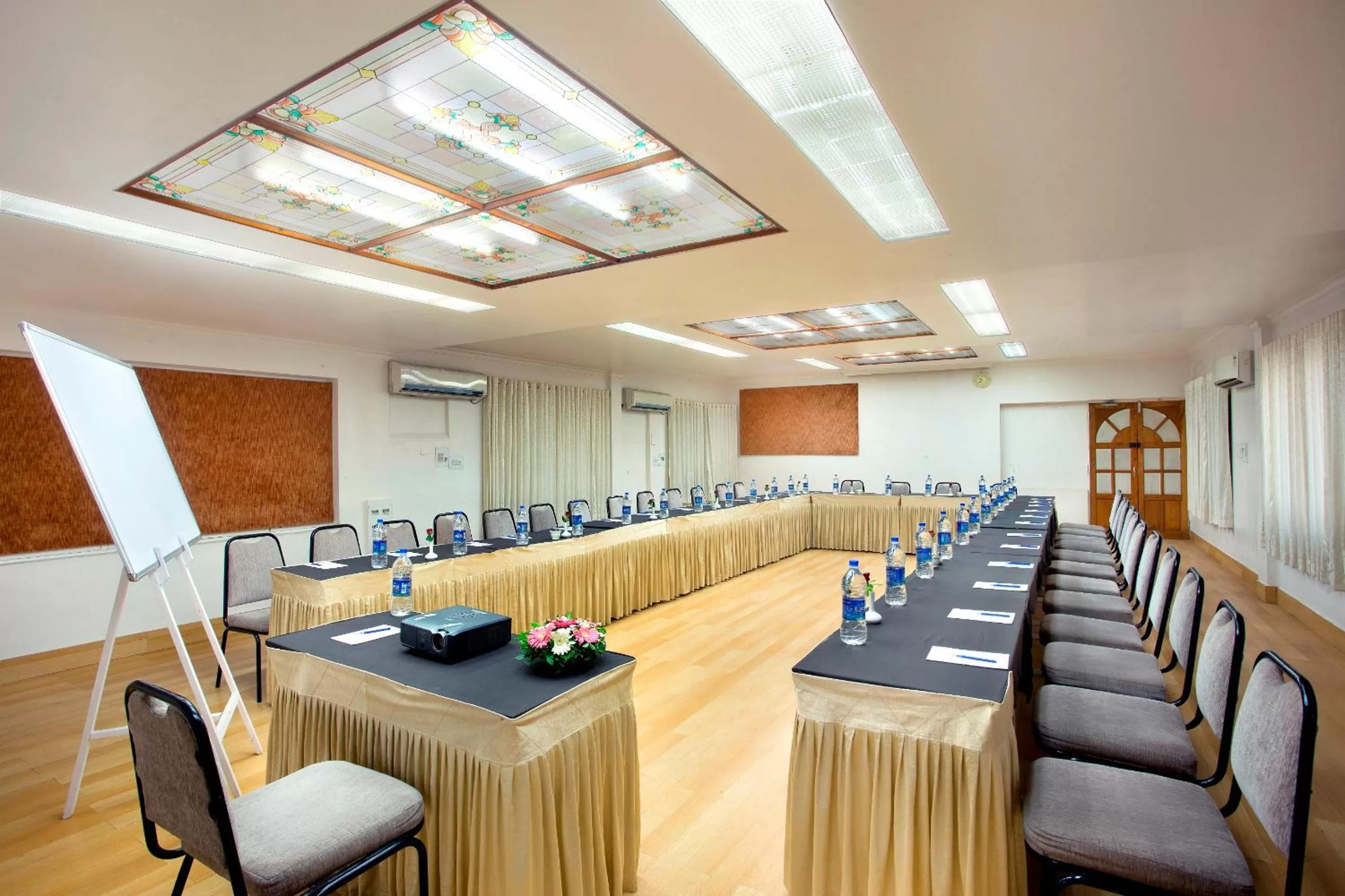 Banquet/Function facilities in Avion Holiday Resort