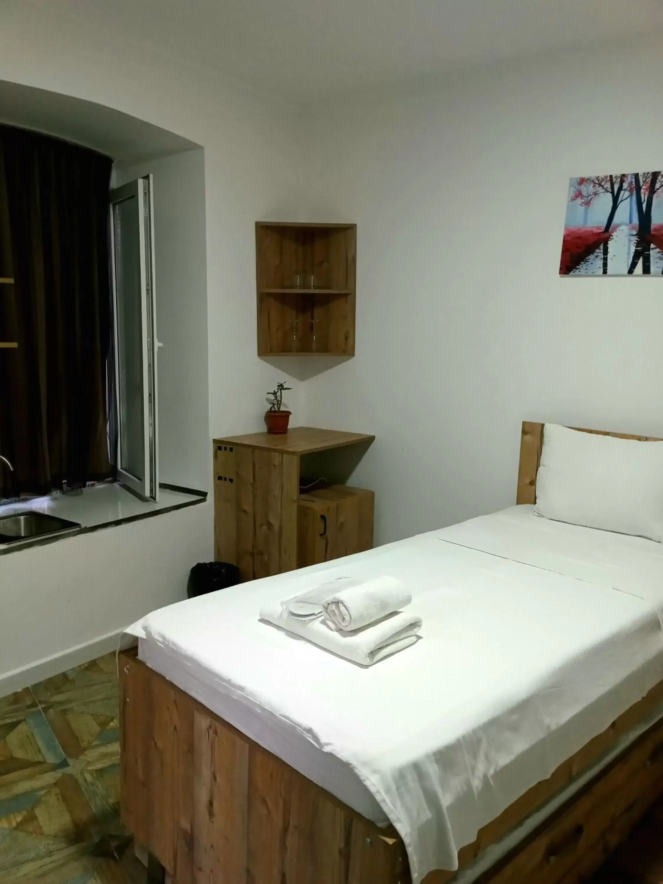 Economy Single Room in Epic Meidan Hotel Economy Single Room in Epic Meidan Hotel