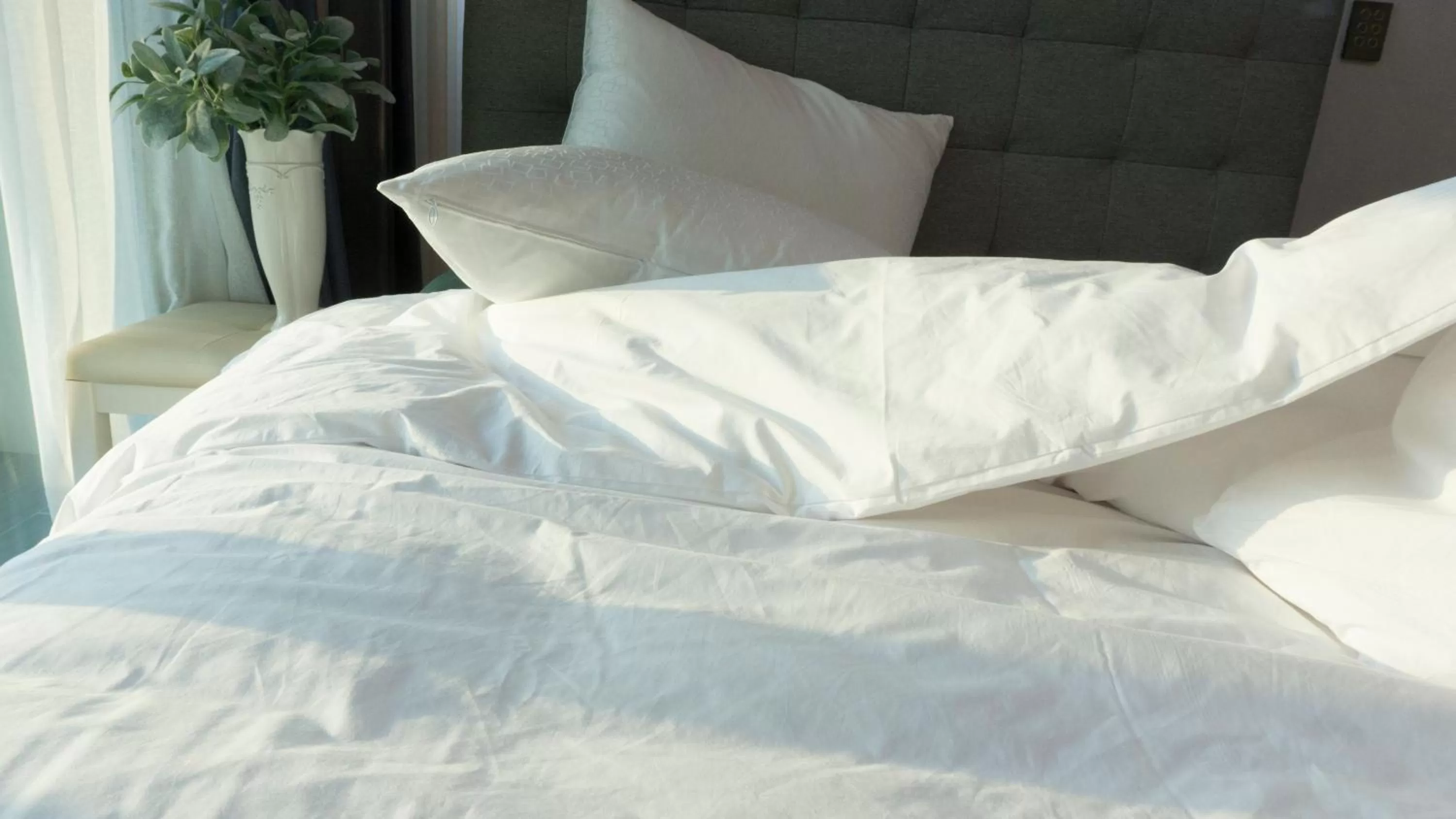 Bed in The Port Hotel Busan