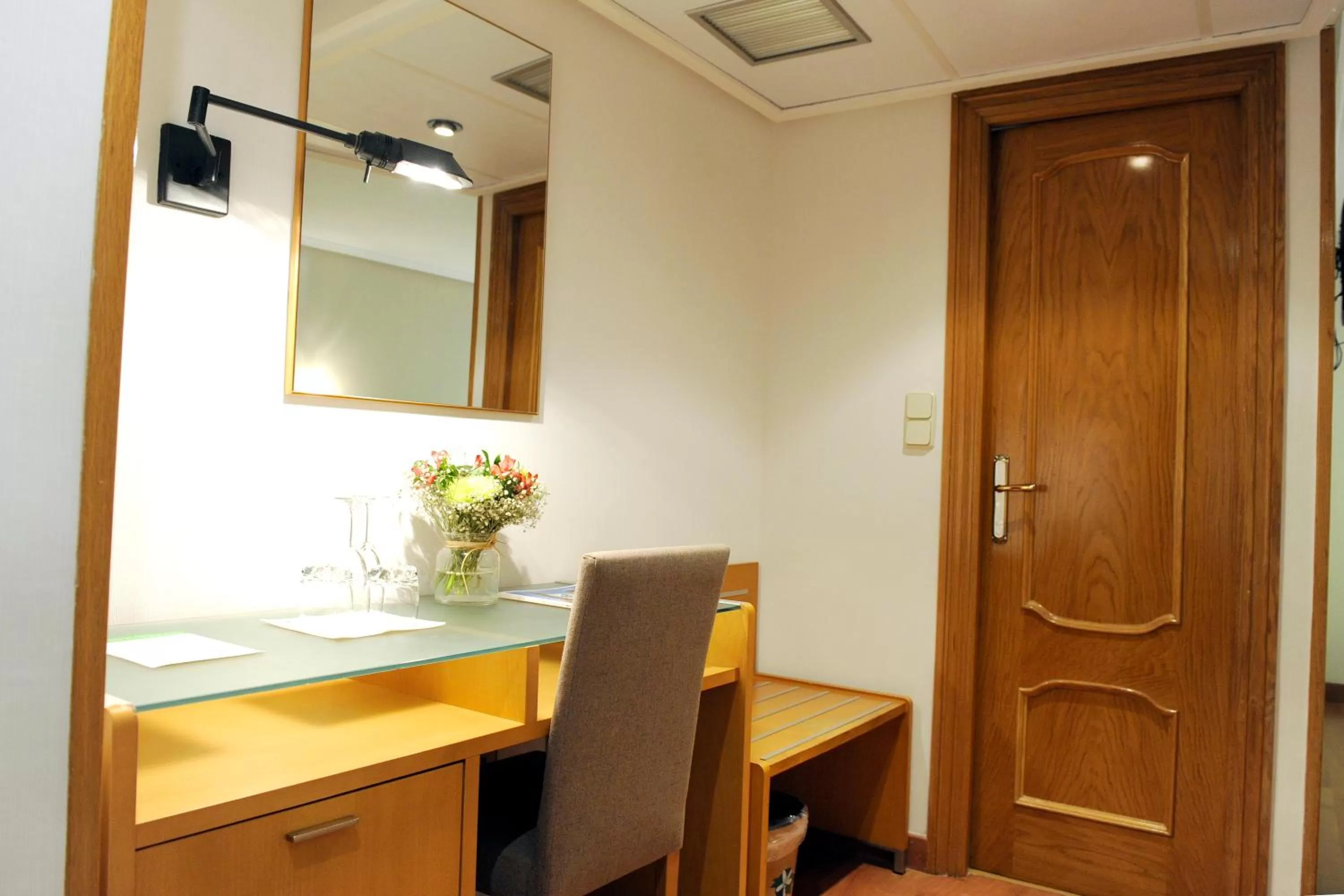 TV and multimedia in Hotel El Churra