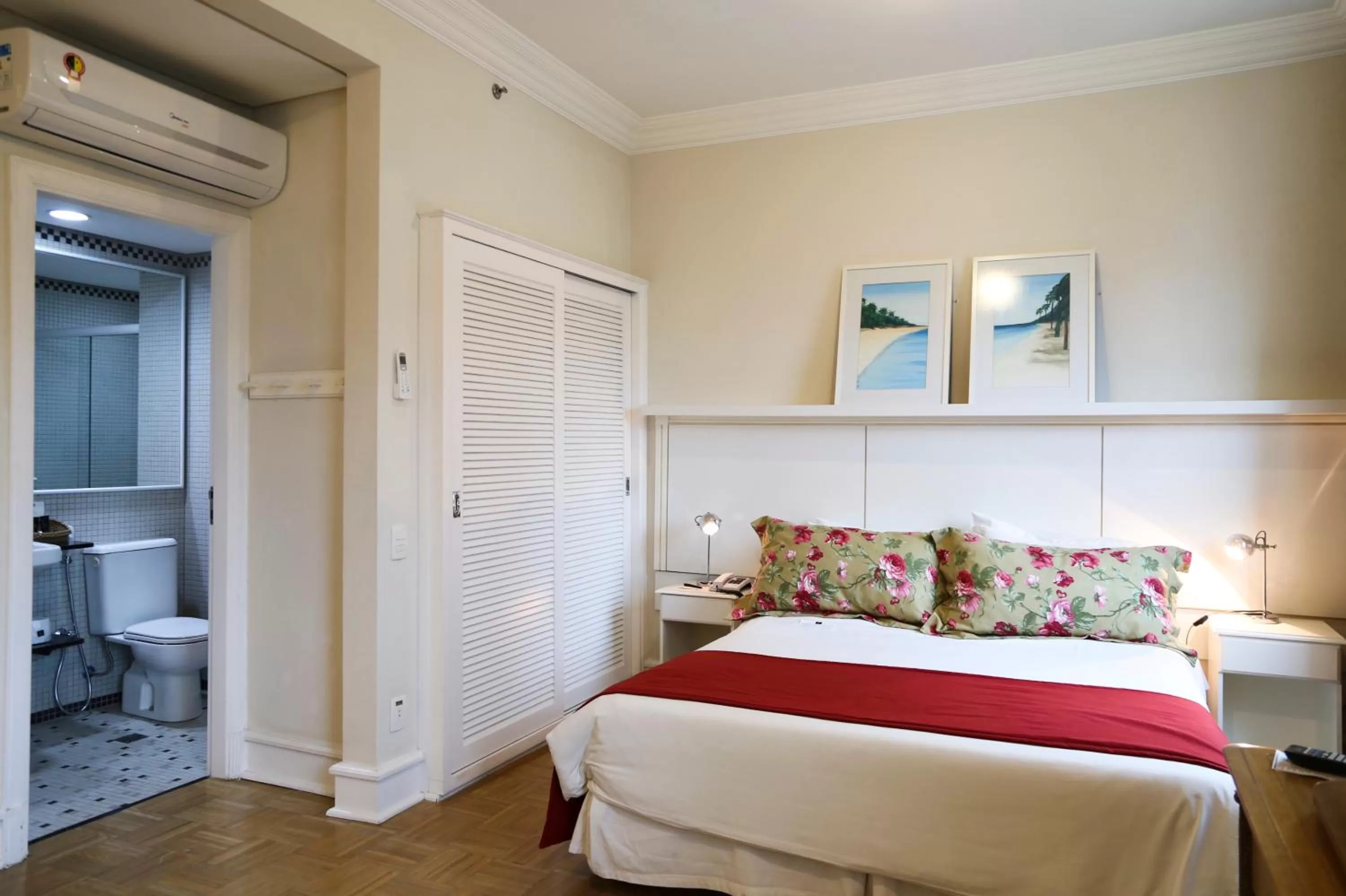 Photo of the whole room, Bed in Vitória Hotel Concept Campinas